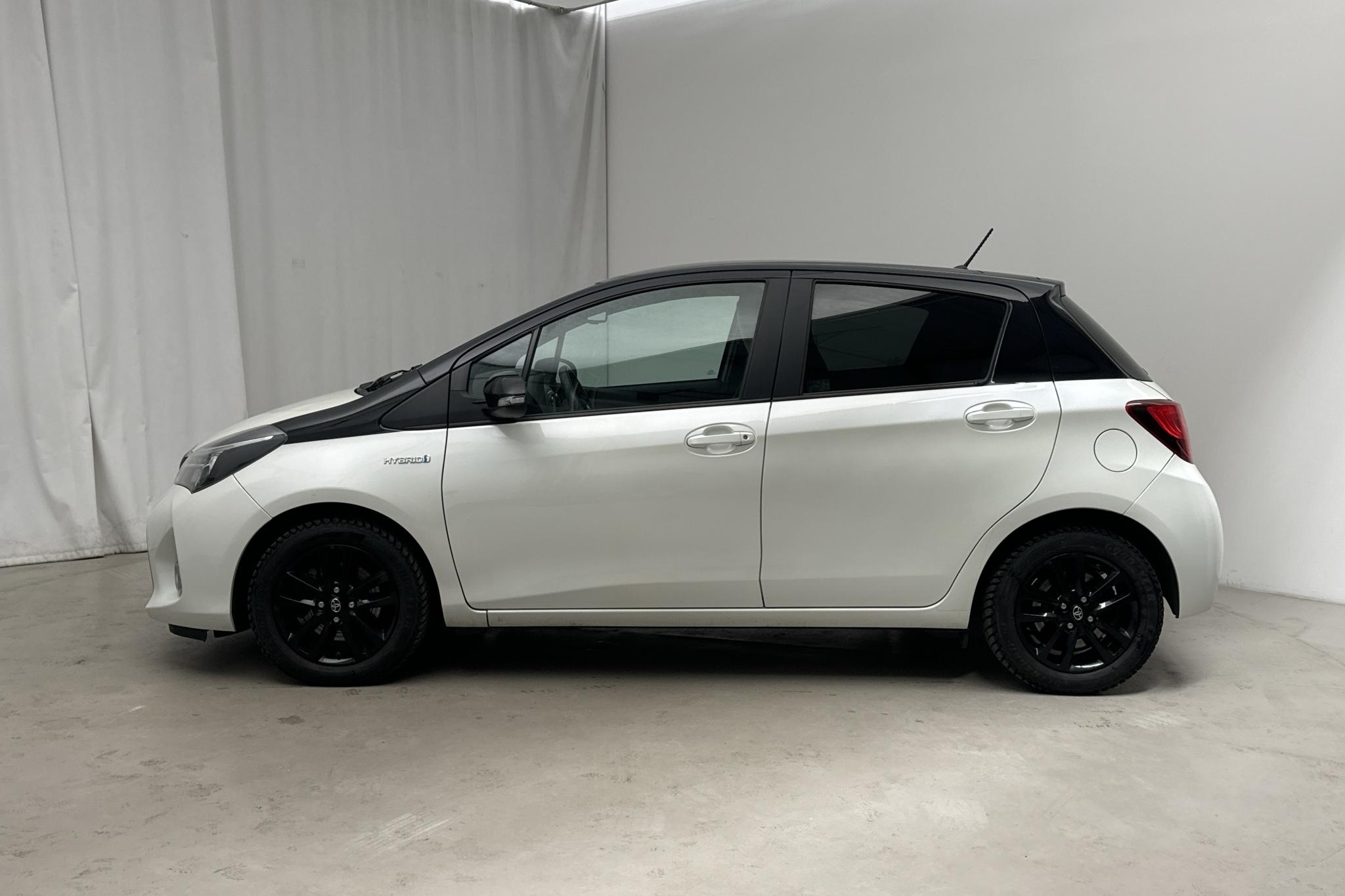 Toyota Yaris 1.5 HSD 5dr (75hk) - 106 470 km - Automaatne - valge - 2016