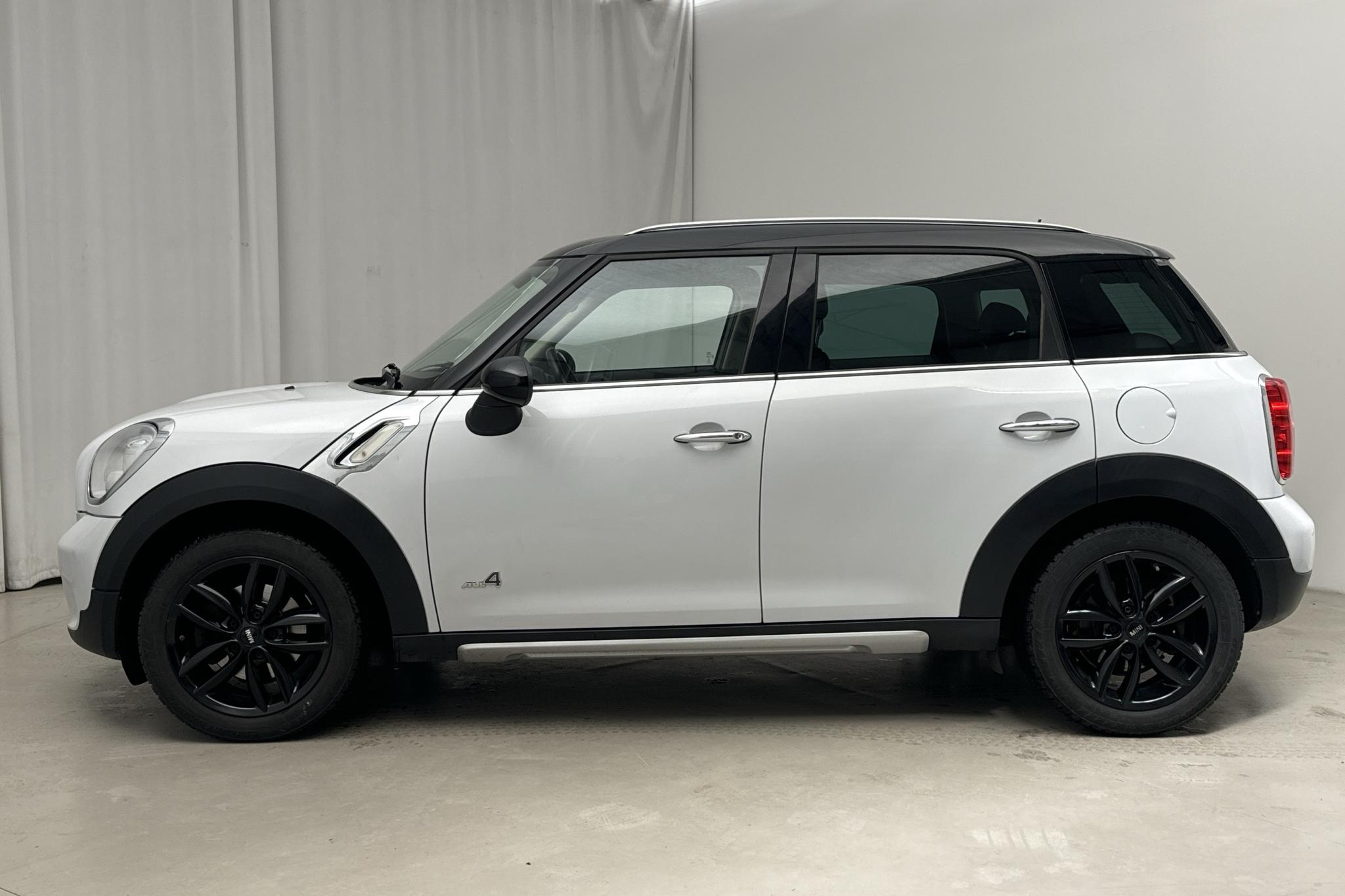 MINI Cooper ALL4 Countryman (122hk) - 10 344 mil - Manuell - vit - 2015