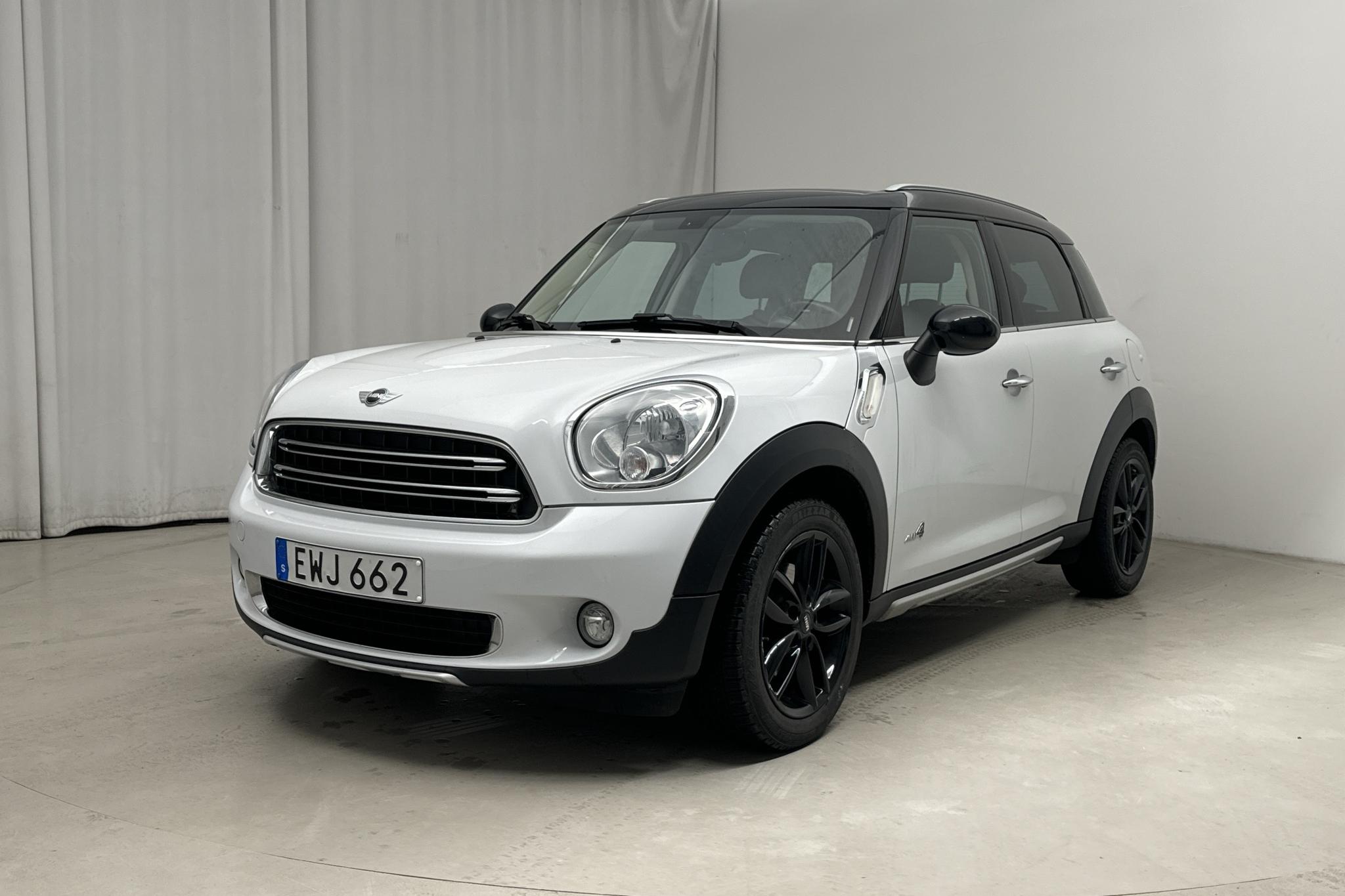 MINI Cooper ALL4 Countryman (122hk) - 10 344 mil - Manuell - vit - 2015