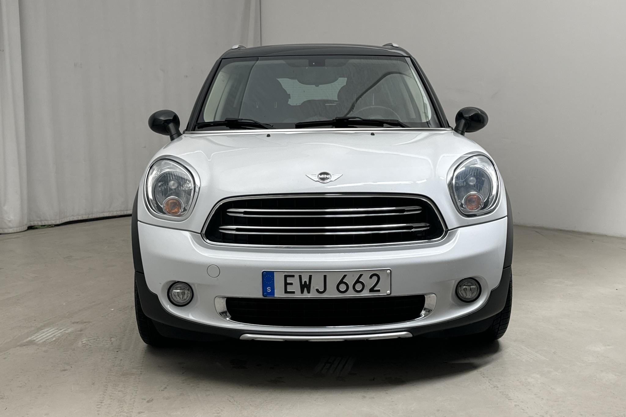 MINI Cooper ALL4 Countryman (122hk) - 10 344 mil - Manuell - vit - 2015