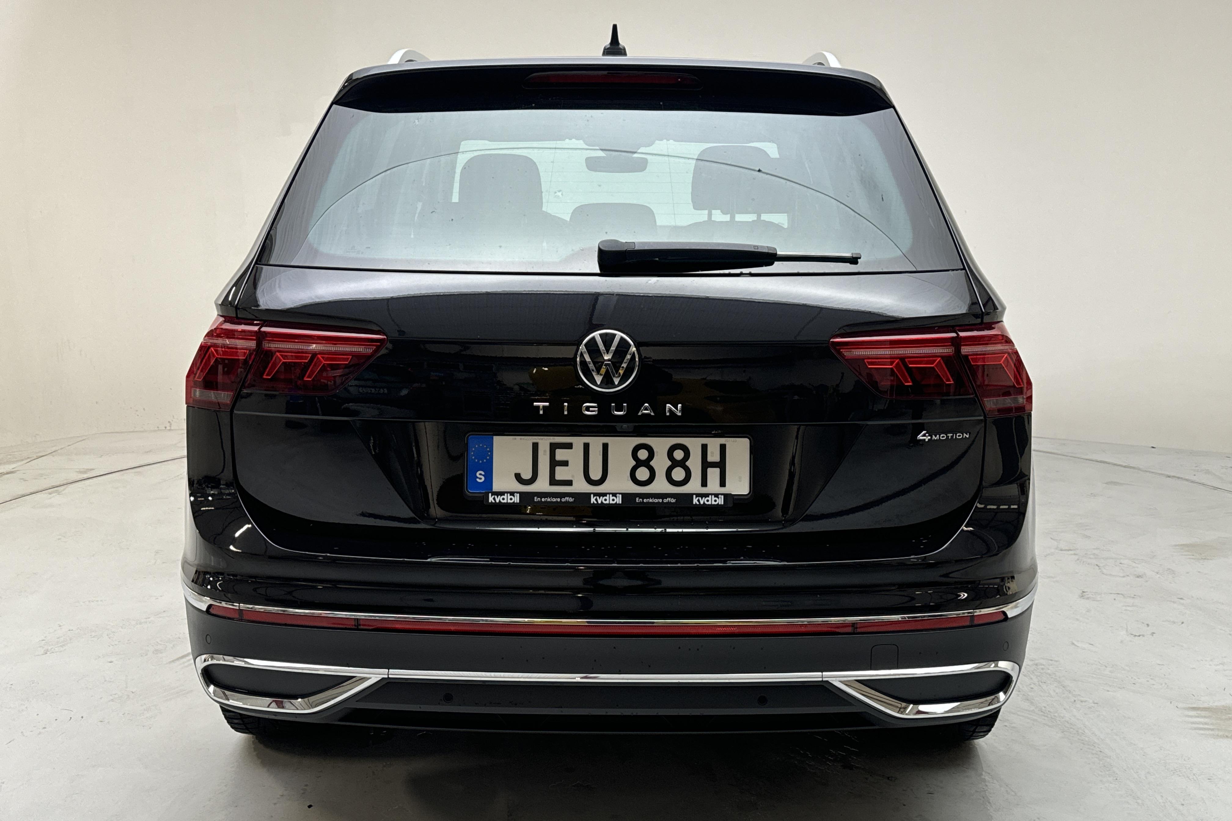 VW Tiguan 2.0 TDI 4MOTION (200hk) - 107 790 km - Automatyczna - czarny - 2021