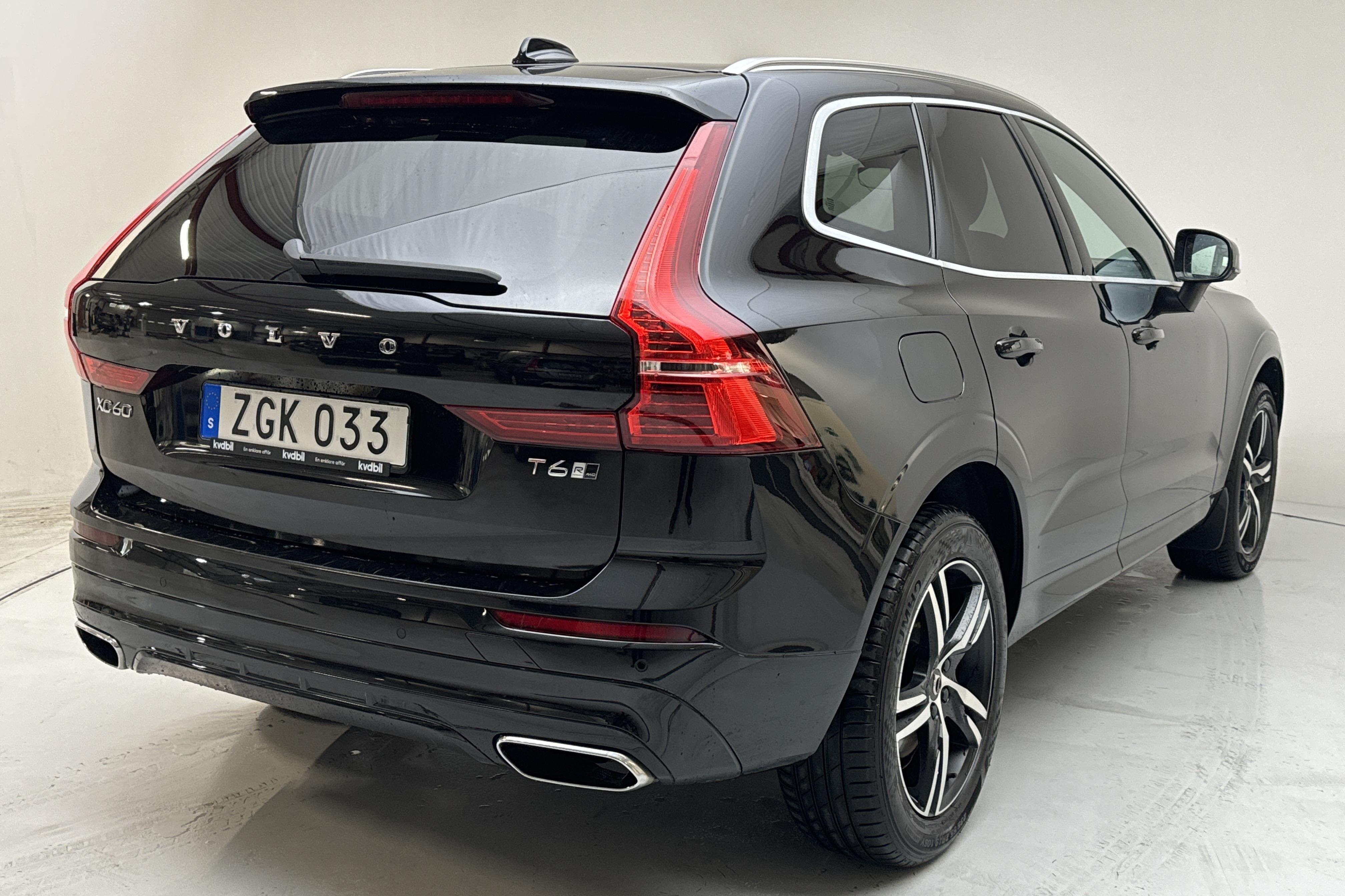 Volvo XC60 T6 AWD (310hk) - 127 170 km - Automatic - black - 2019