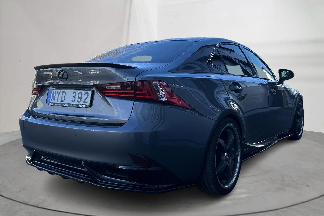 Lexus IS 300h (181hk) - 135 960 km - Automaatne - hall - 2013