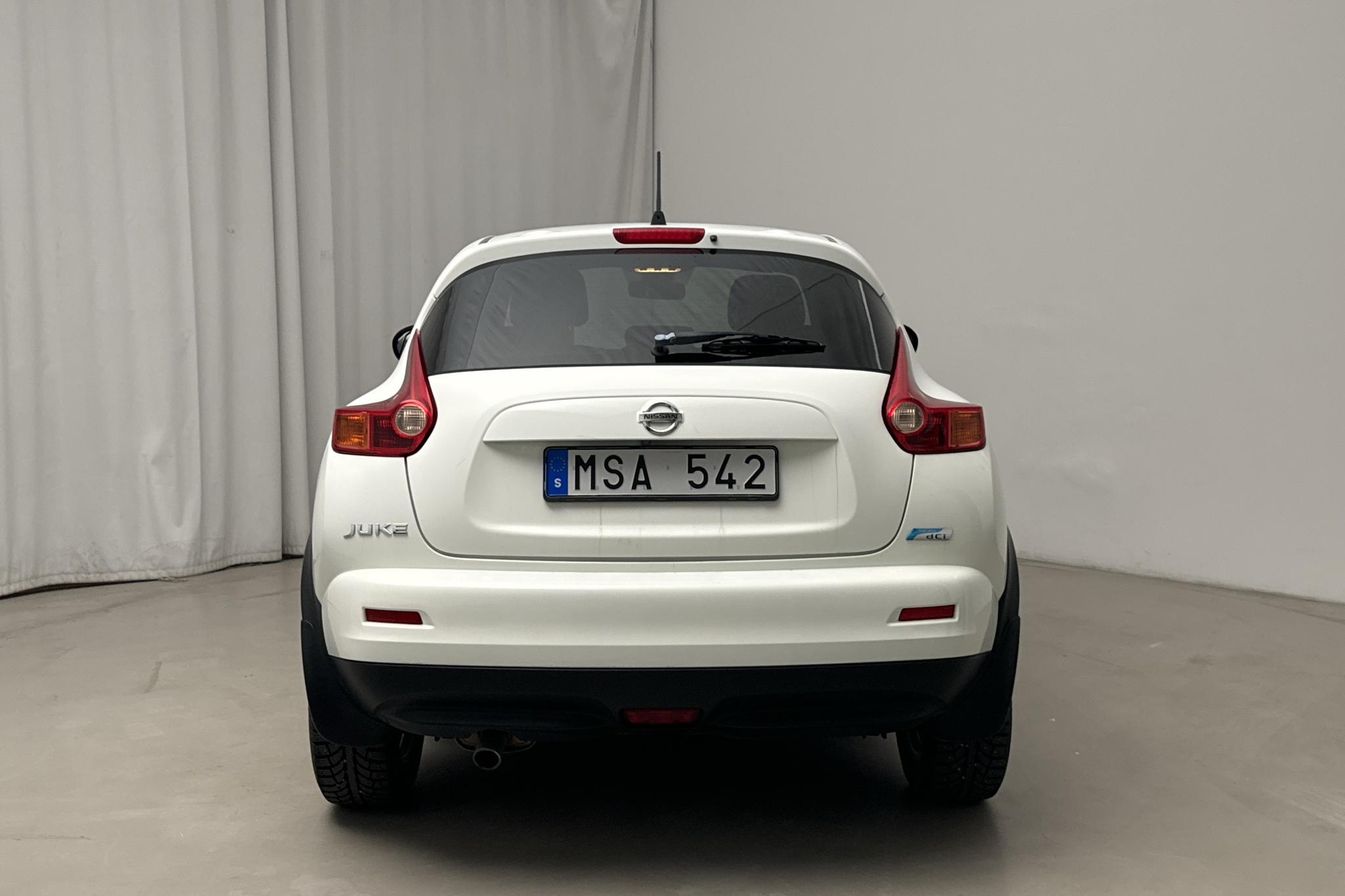 Nissan Juke 1.5 dCi DPF (110hk) - 73 110 km - Manual - white - 2012