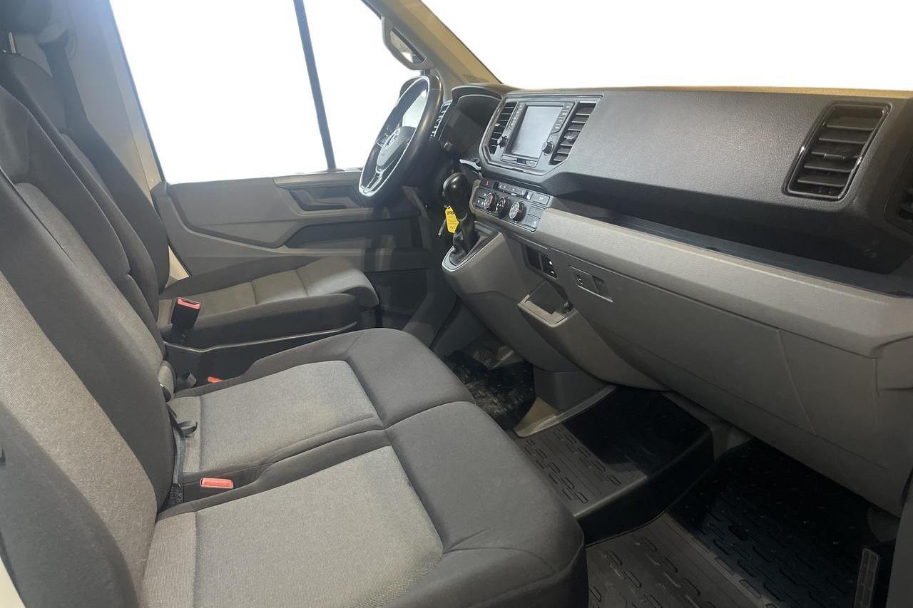 VW Crafter 35 2.0 TDI Volymskåp 4Motion (177hk) - 15 301 mil - Automat - vit - 2019