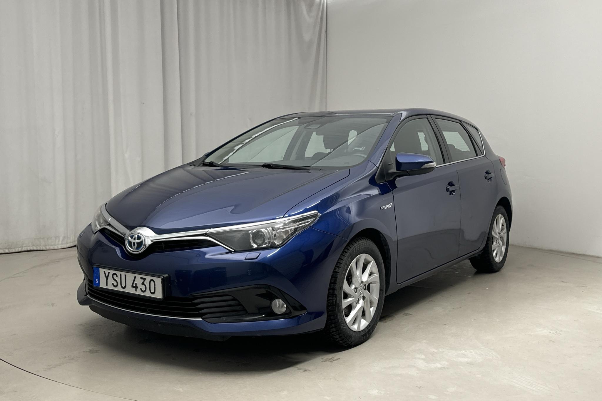 Toyota Auris 1.8 HSD 5dr (99hk) - 13 843 mil - Automat - Dark Blue - 2017