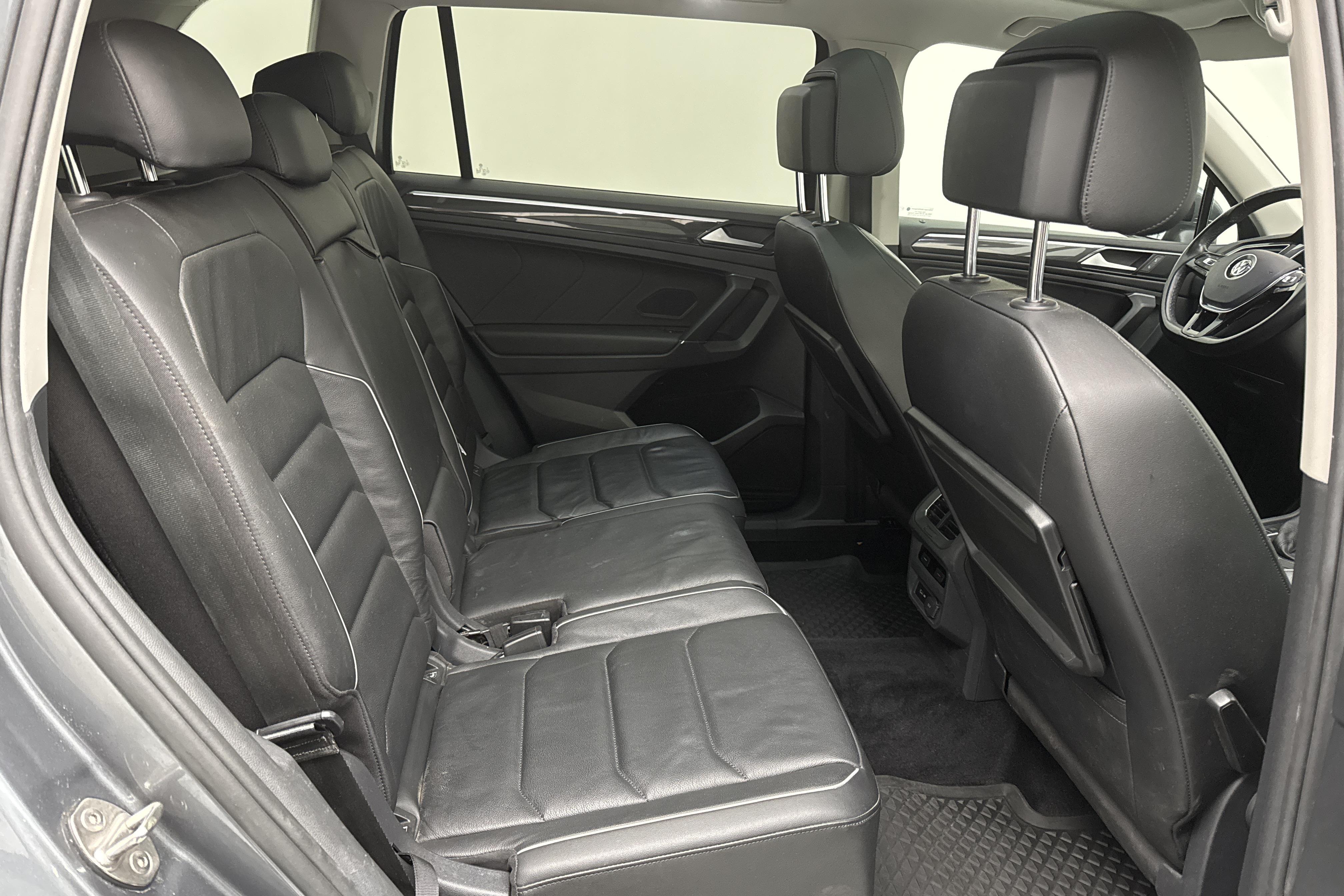 VW Tiguan Allspace 2.0 TDI 4MOTION (190hk) - 12 207 mil - Automat - Dark Grey - 2018