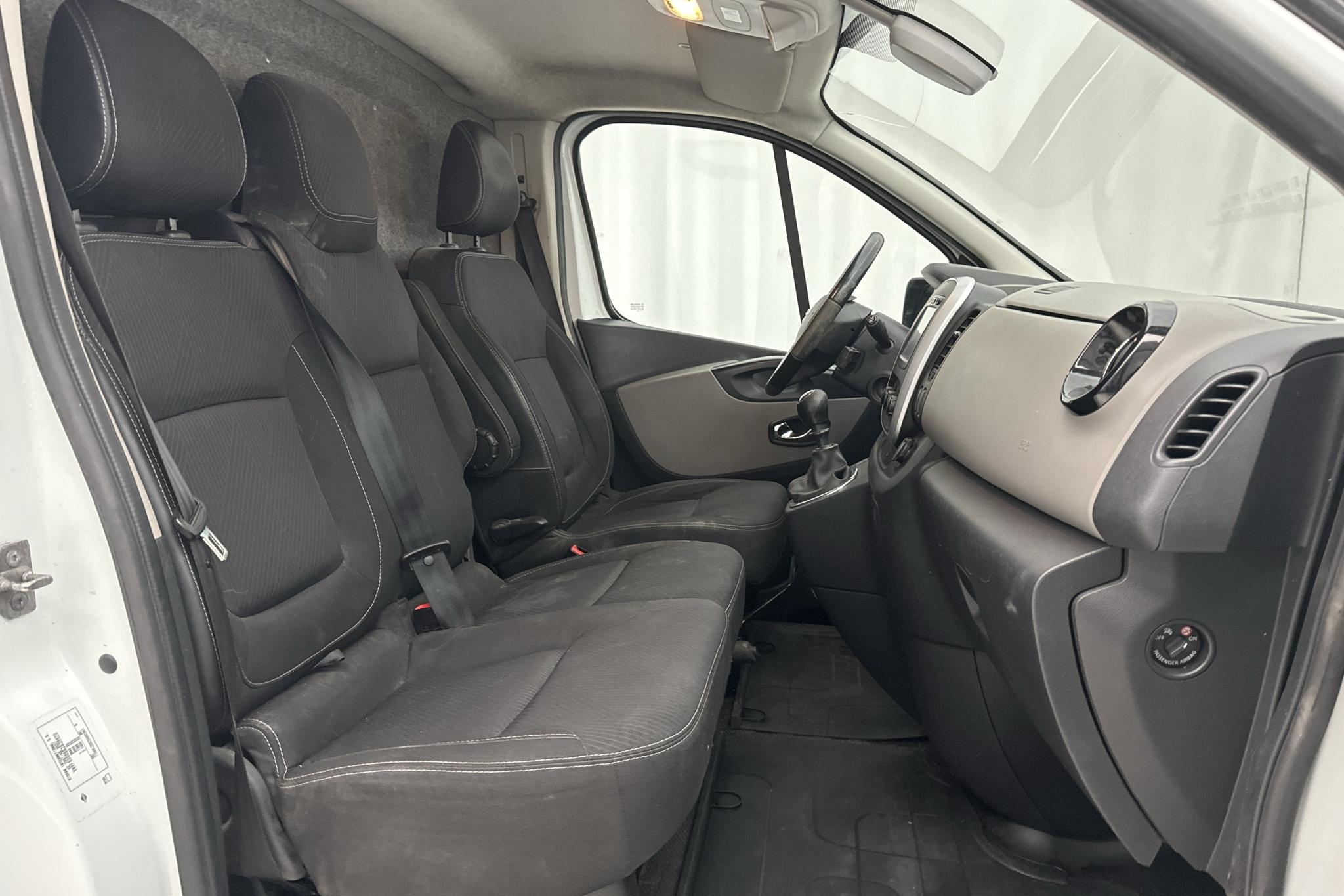 Nissan NV300 1.6 dCi (125hk) - 186 270 km - Käsitsi - valge - 2019