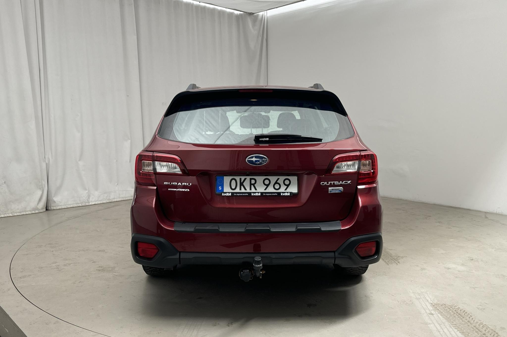 Subaru Outback 2.0D (150hk) - 103 130 km - Automaattinen - Light Red - 2016