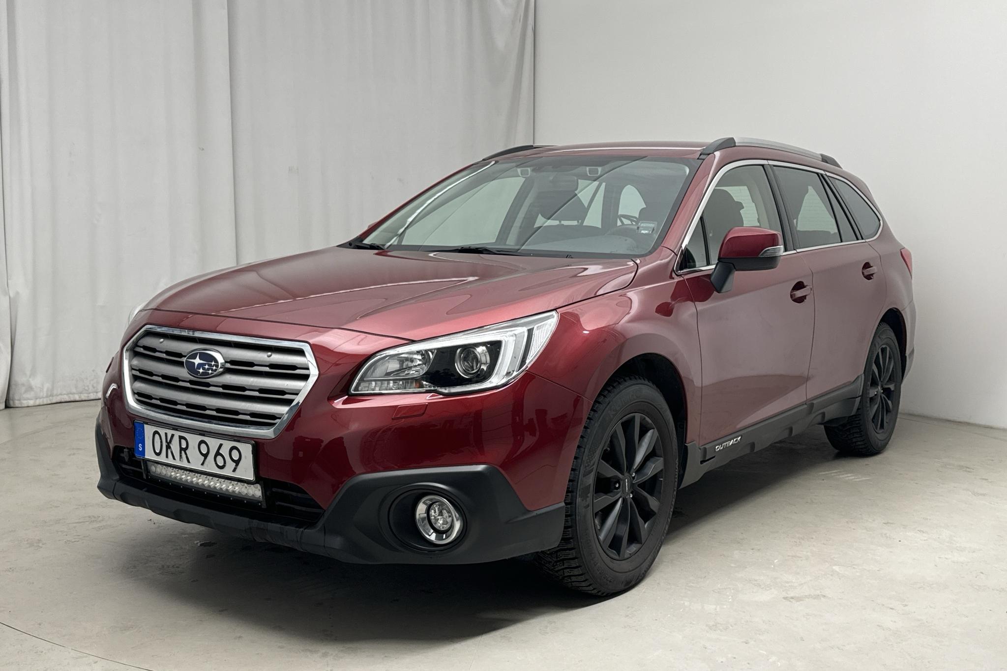 Subaru Outback 2.0D (150hk) - 103 130 km - Automaattinen - Light Red - 2016