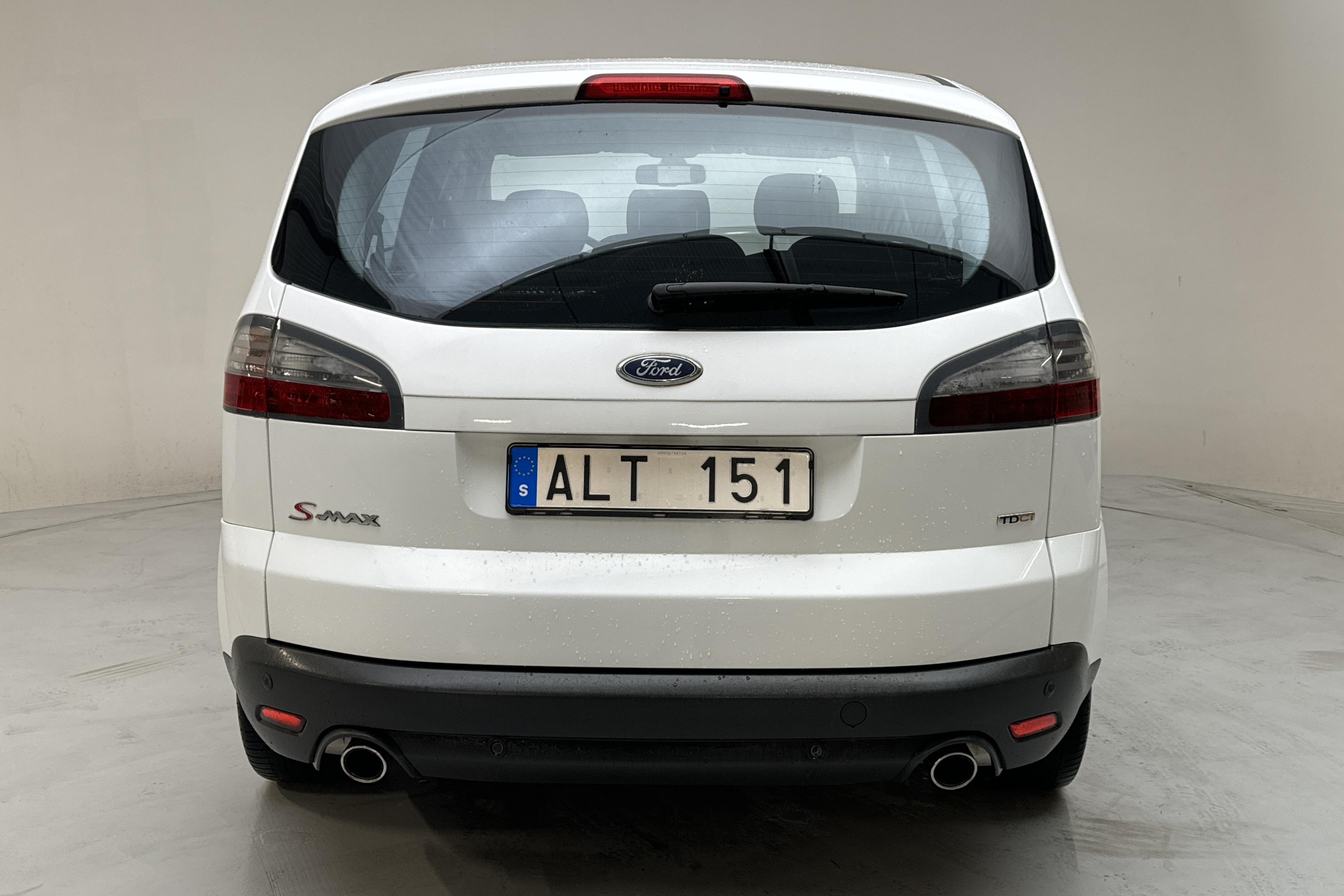 Ford S-MAX 2.2 TDCI (175hk) - 145 940 km - Manuaalinen - valkoinen - 2010