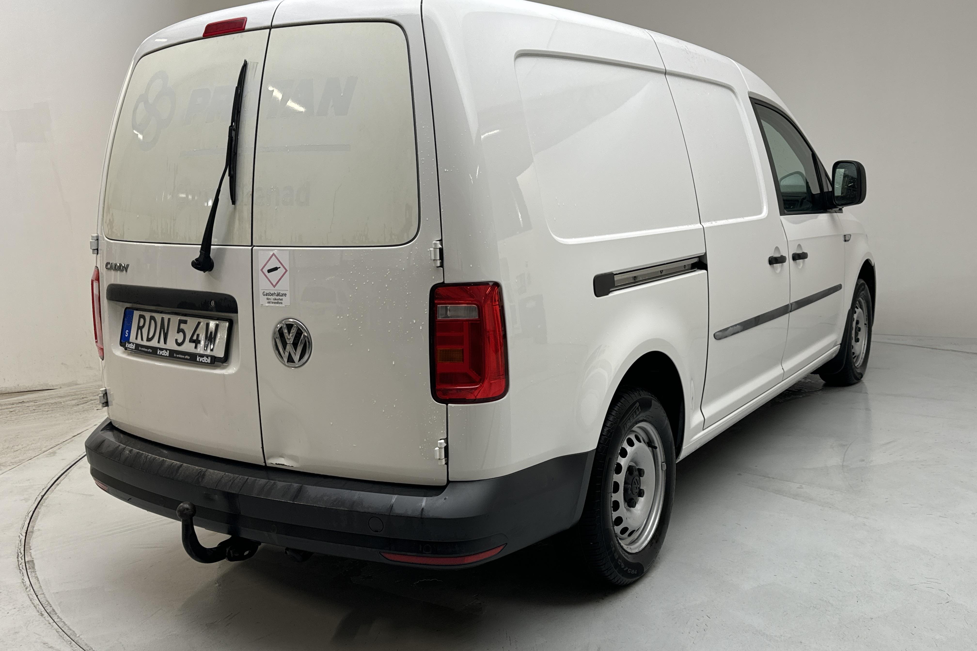 VW Caddy 2.0 TDI Maxi Skåp (102hk) - 12 336 mil - Automat - vit - 2019