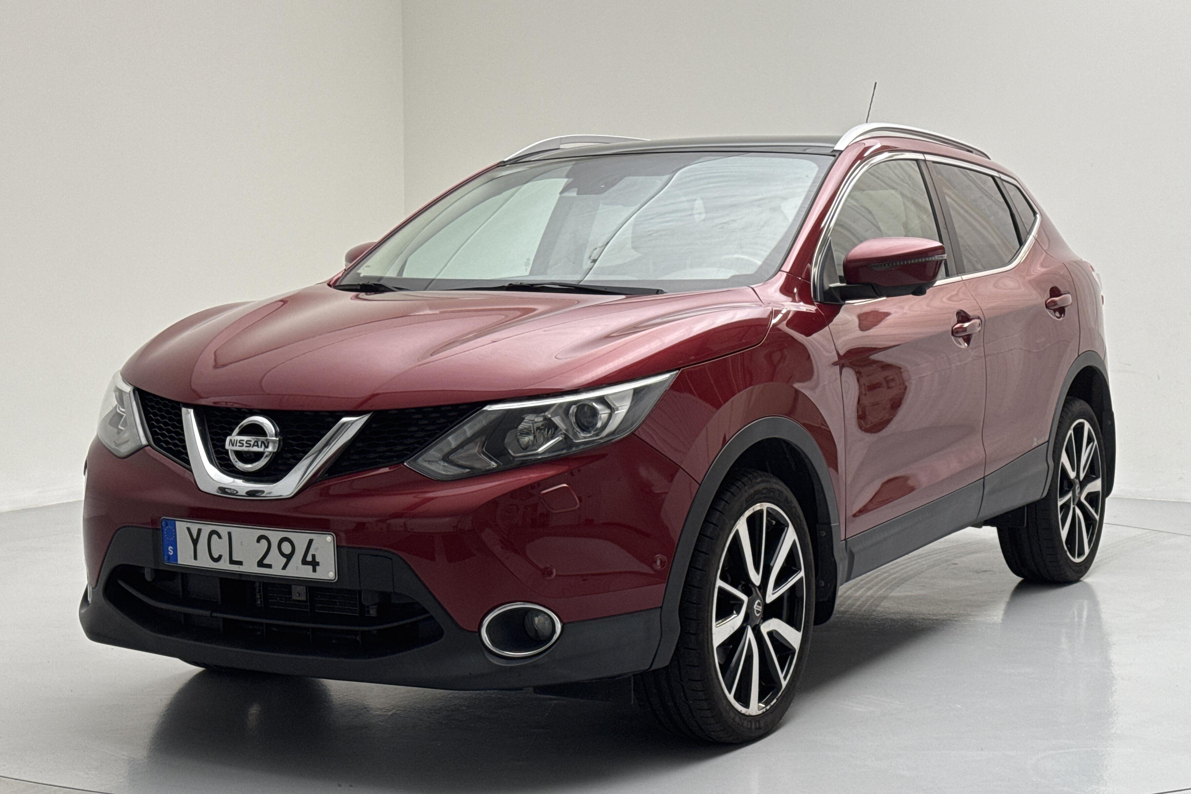 Nissan Qashqai 1.2 (115hk) - 48 780 km - Automaattinen - punainen - 2016