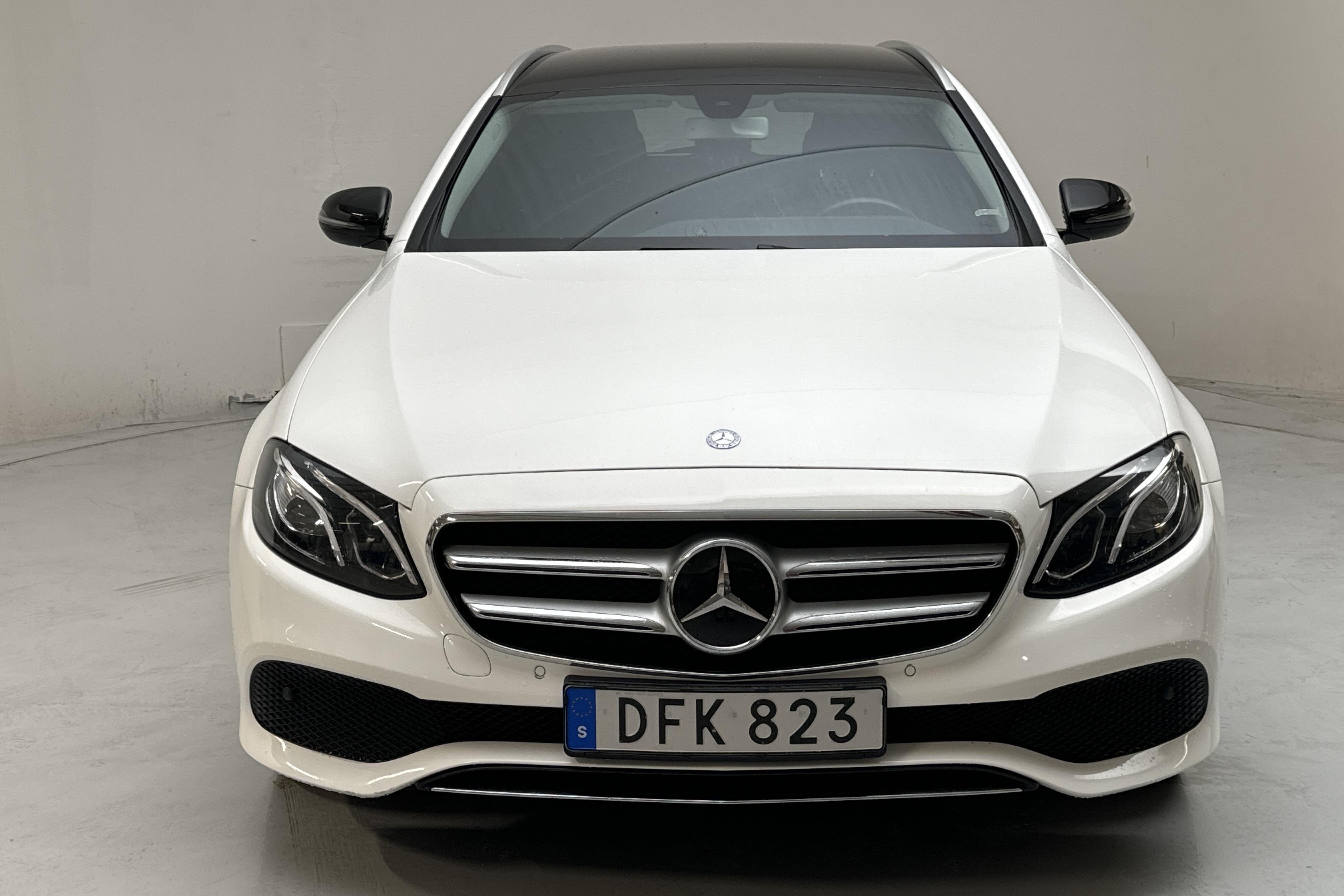 Mercedes E 220 d Kombi S213 (194hk) - 13 283 mil - Automat - vit - 2017