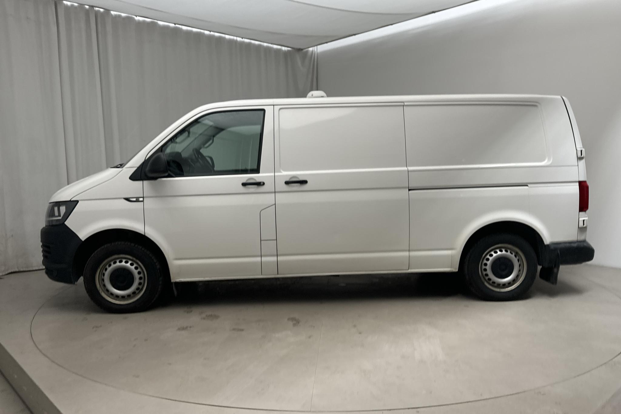 VW Transporter T6 2.0 TDI BMT Skåp (150hk) - 200 690 km - Automatic - white - 2019