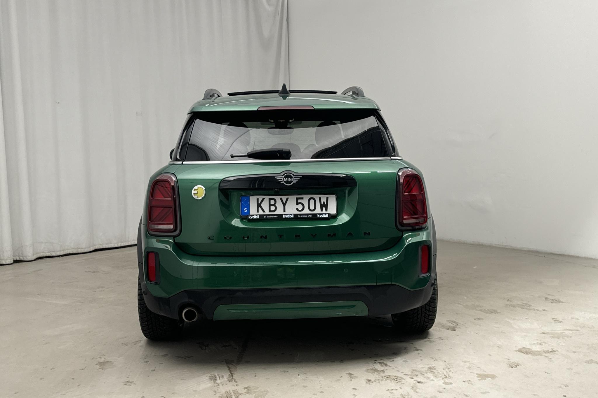 MINI Cooper S E ALL4 Countryman 10,0 kWh, F60 LCI (224hk) - 34 830 km - Automatic - green - 2021