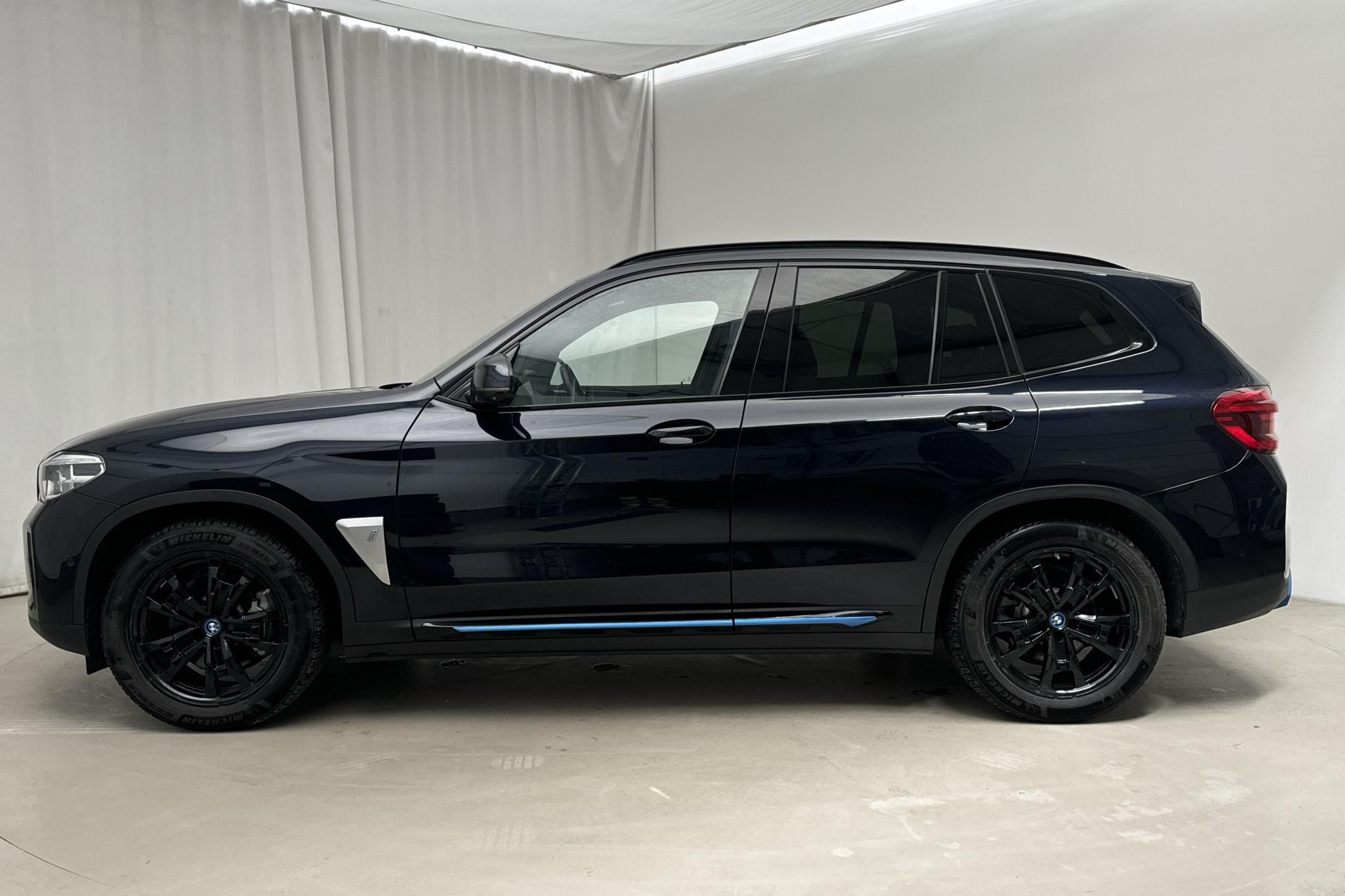 BMW iX3, G08 (286hk) - 40 650 km - Automatic - black - 2021