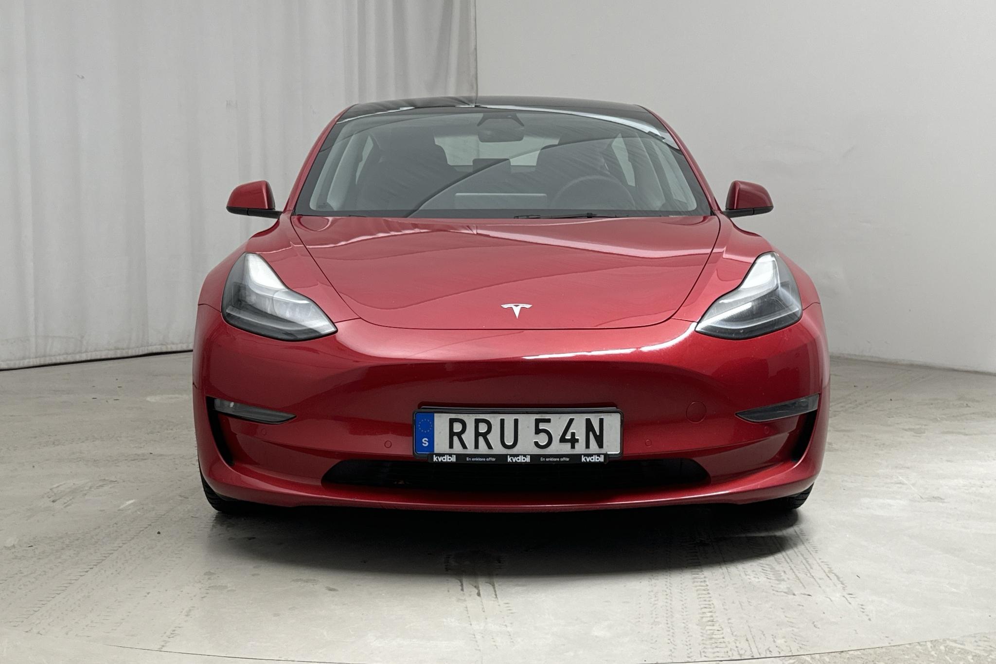 Tesla Model 3 Long Range Dual Motor AWD - 143 540 km - Automatic - red - 2021