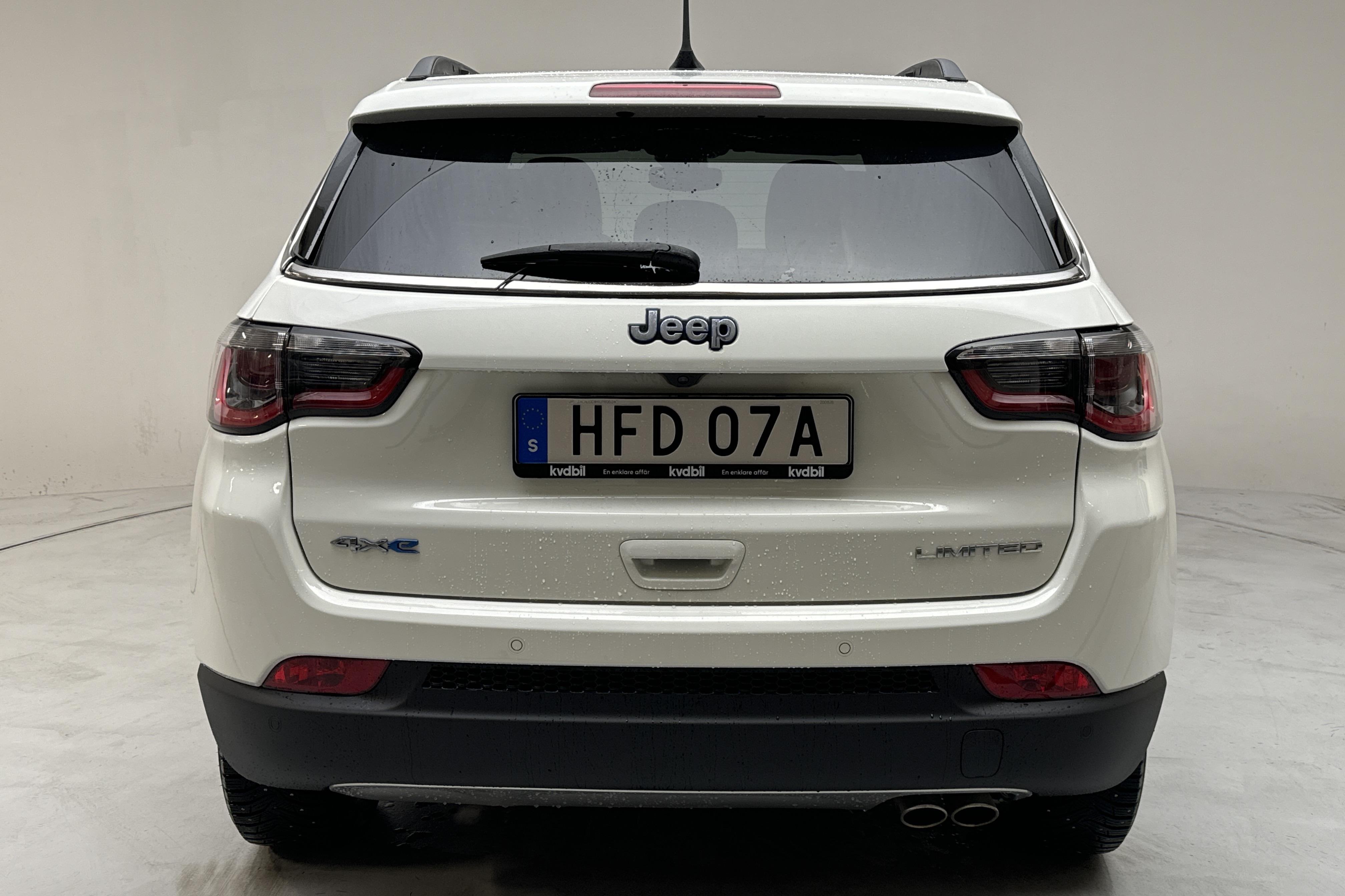 Jeep Compass 1.3 PHEV 4WD (190hk) - 66 090 km - Automaattinen - valkoinen - 2020