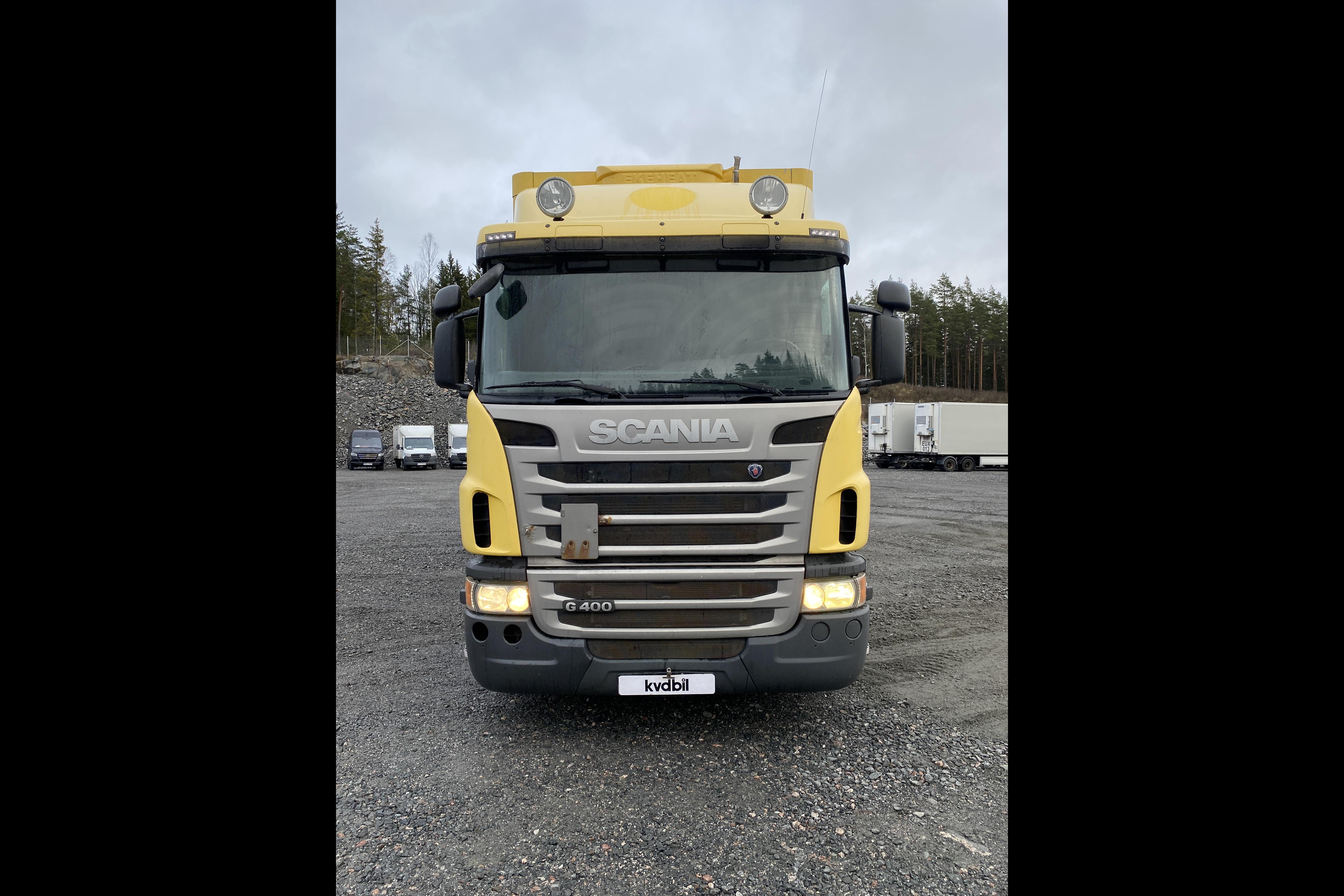 SCANIA G400 - 884 275 km - Automat - gul - 2013