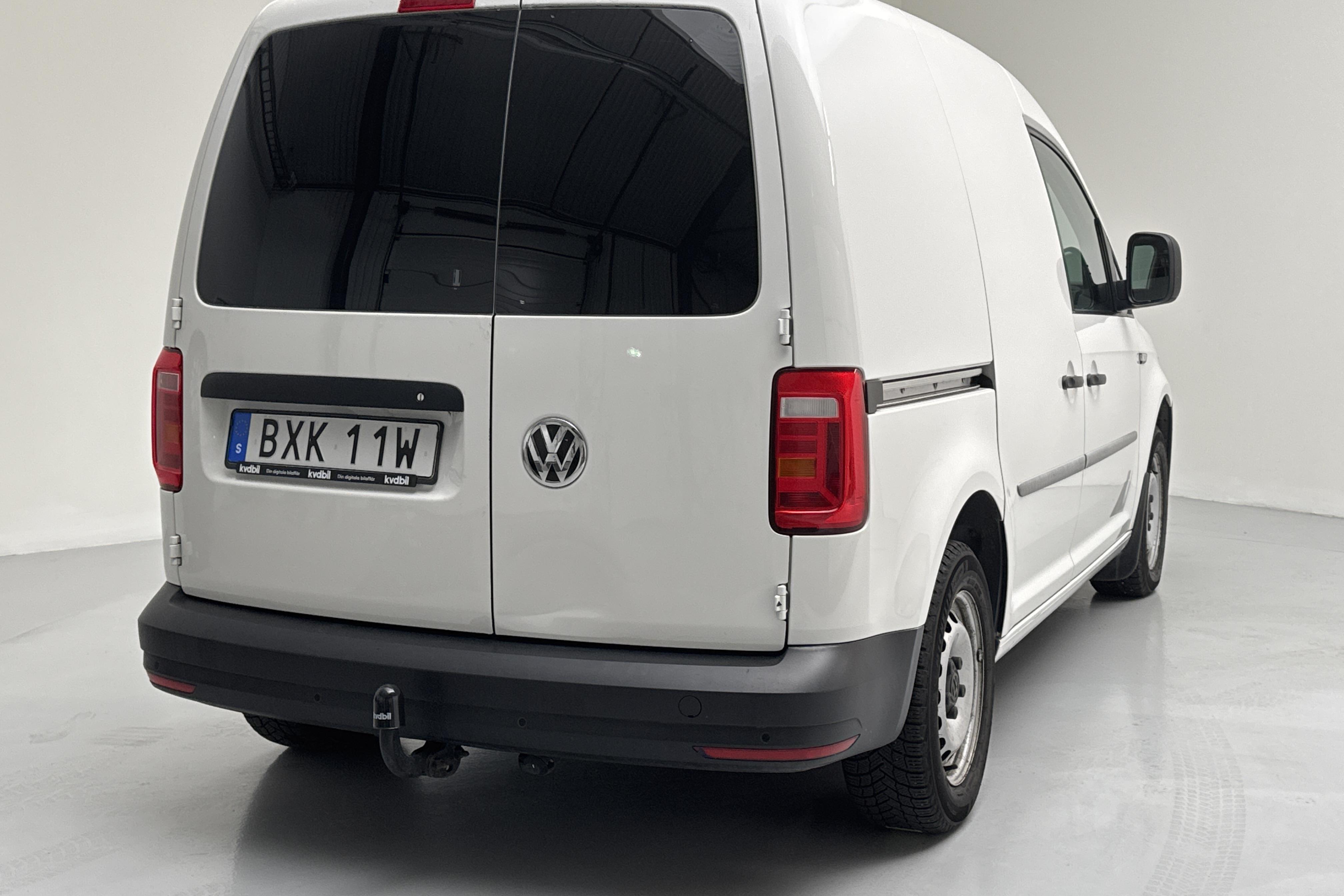 VW Caddy 2.0 TDI Skåp (102hk) - 168 320 km - Automatyczna - biały - 2019