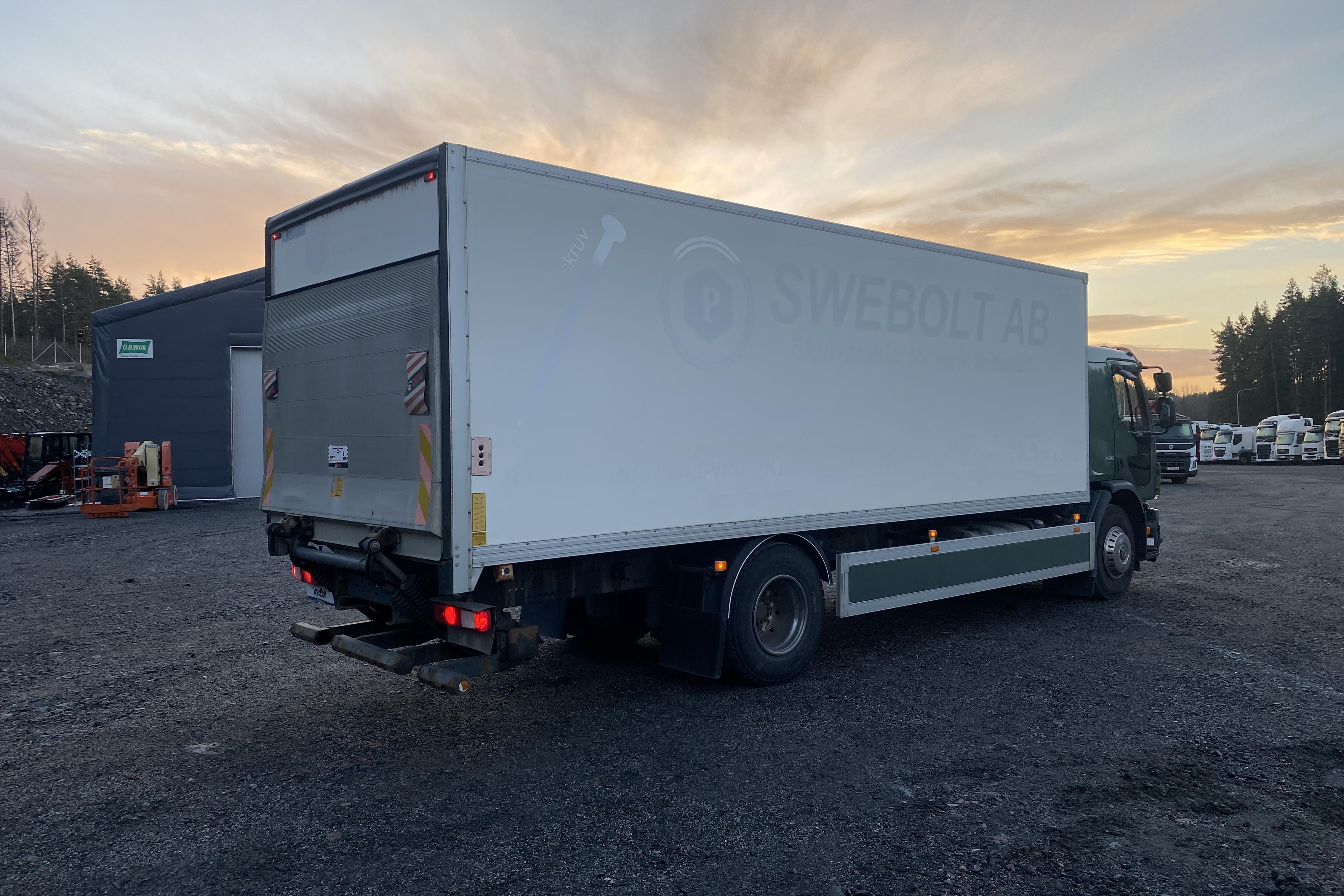 VOLVO FE280 - 829 251 km - Automat - 2007