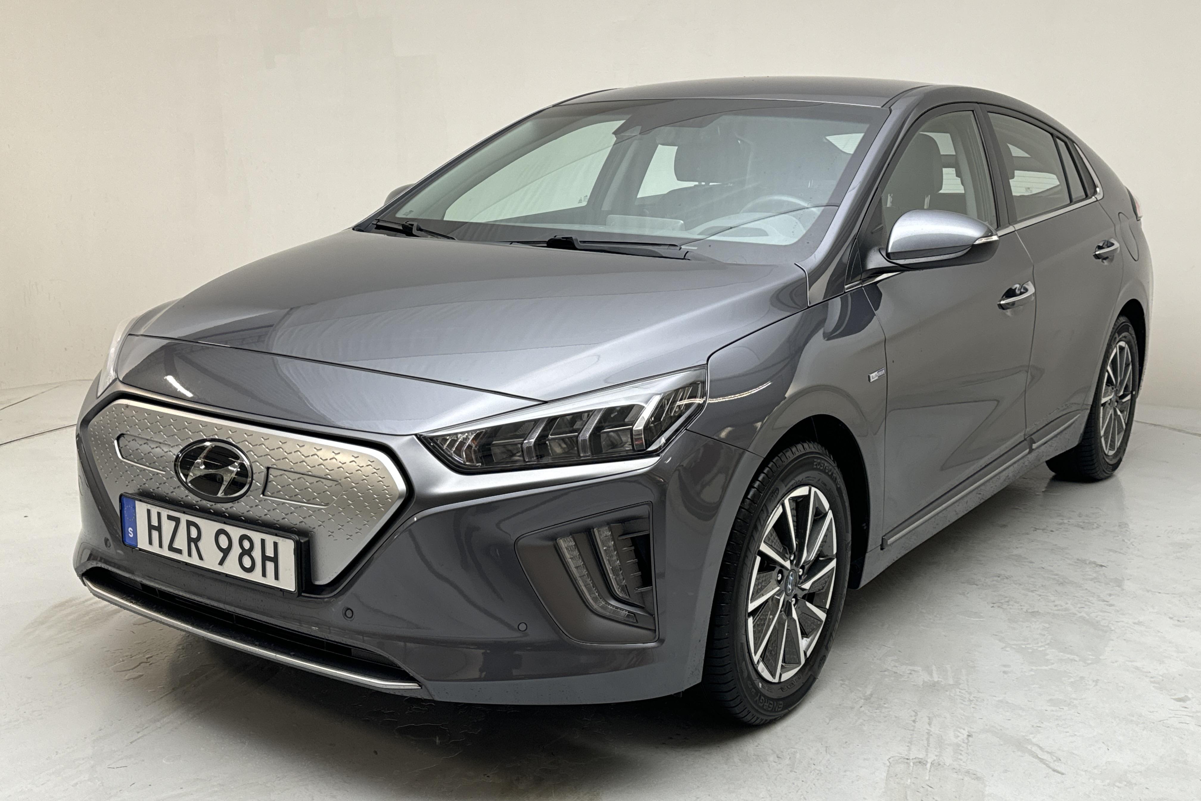 Hyundai IONIQ Electric (136hk) - 40 960 km - Automaattinen - 2020