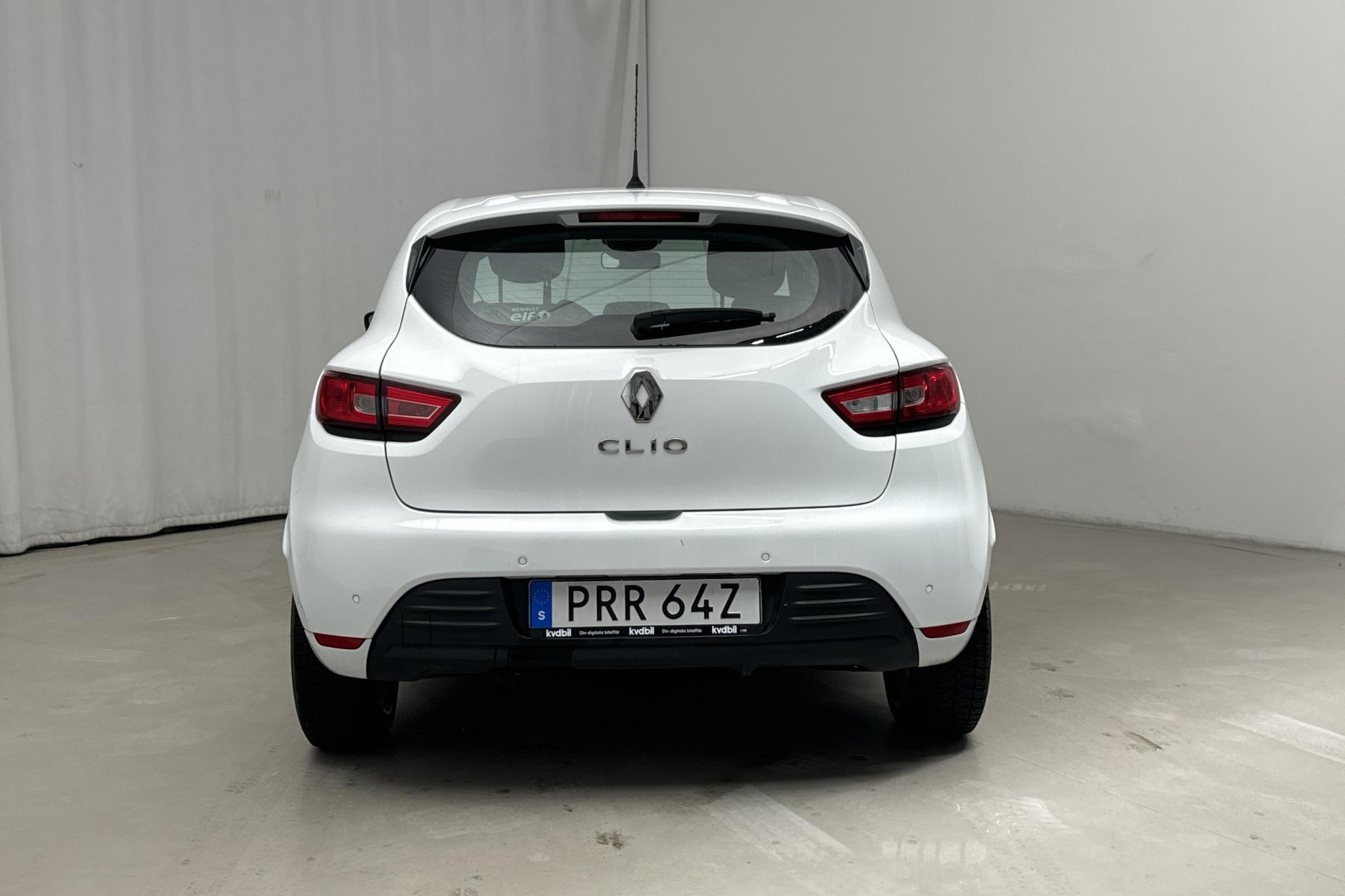 Renault Clio IV 0.9 TCe 90 5dr (90hk) - 5 724 mil - Manuell - vit - 2019