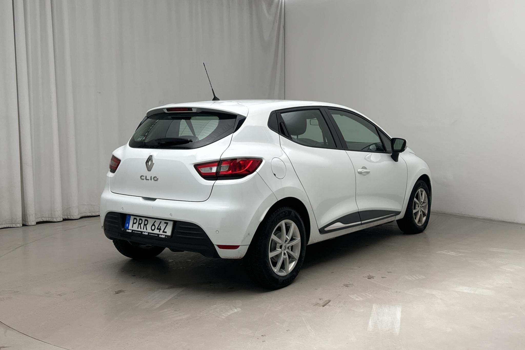 Renault Clio IV 0.9 TCe 90 5dr (90hk) - 5 724 mil - Manuell - vit - 2019