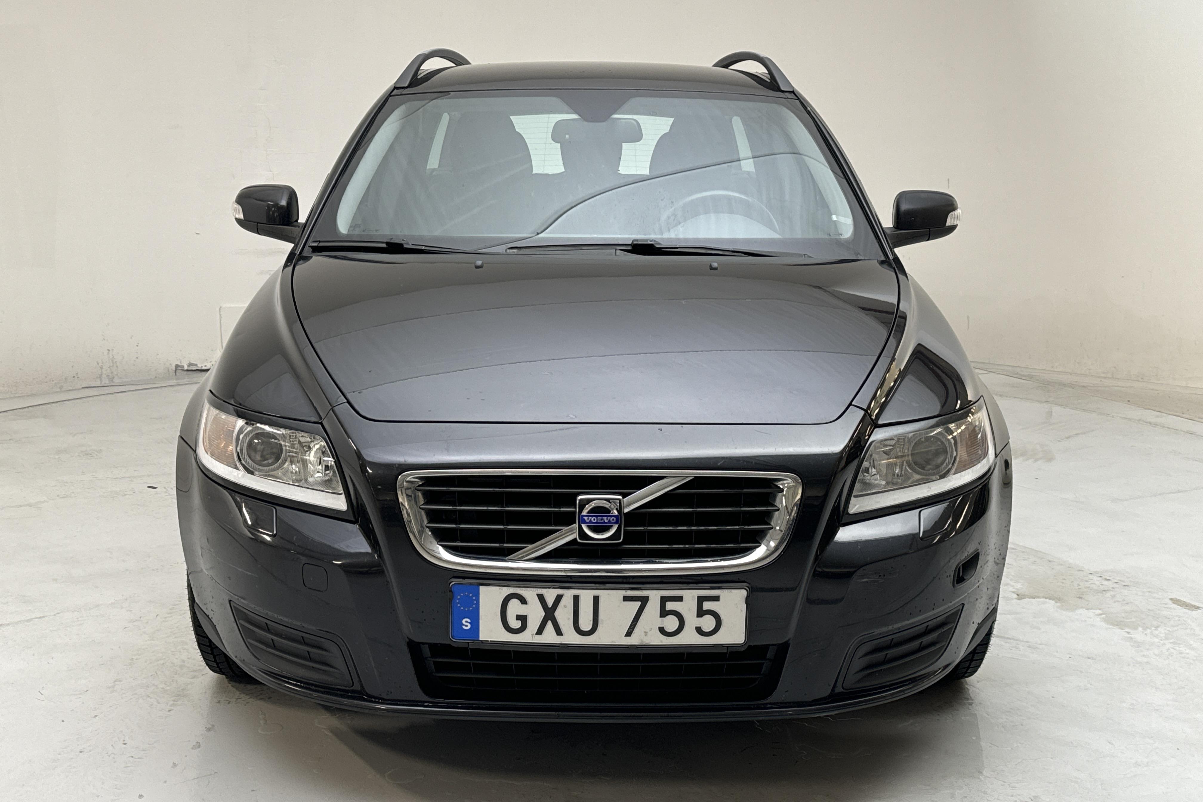 Volvo V50 1.8F (125hk) - 172 990 km - Manual - black - 2008