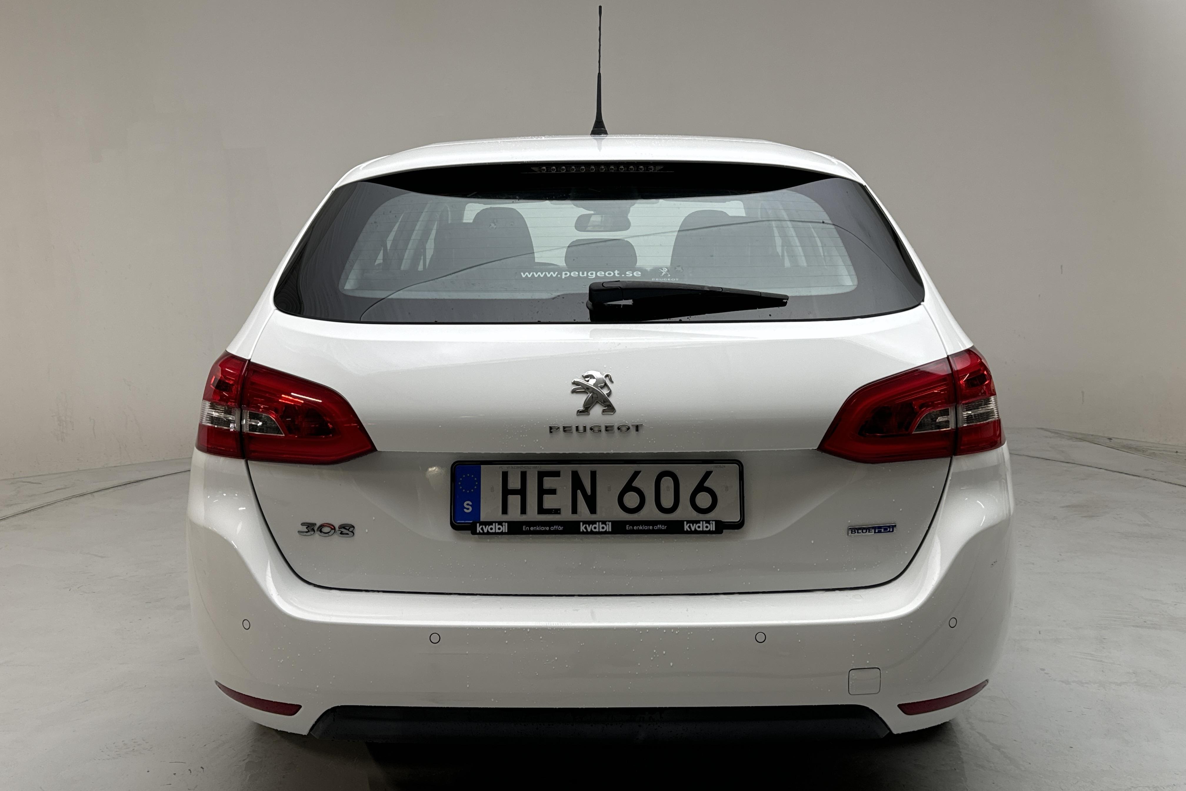 Peugeot 308 SW BlueHDi (120hk) - 60 600 km - Manual - white - 2016