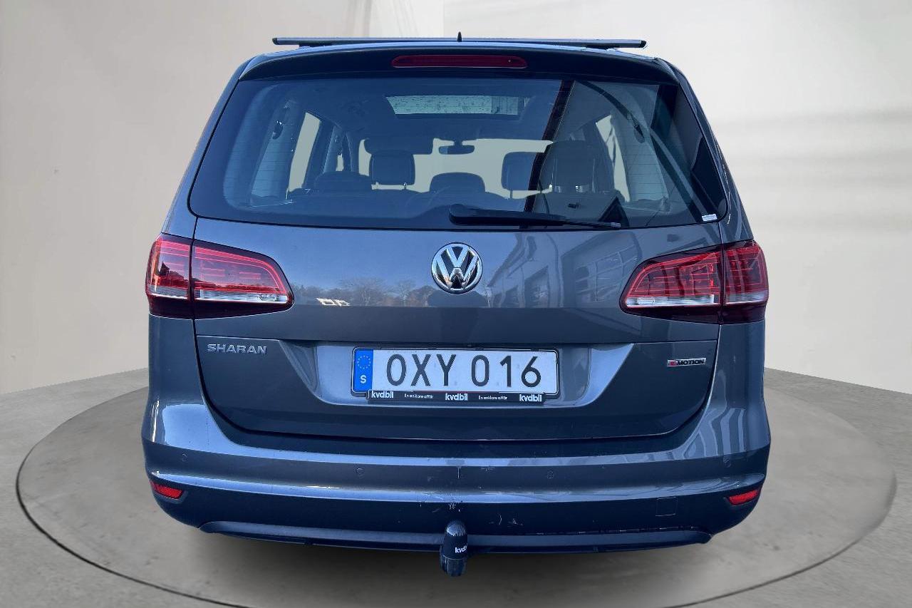 VW Sharan 2.0 TDI 4Motion (150hk) - 287 040 km - Käsitsi - Dark Grey - 2017