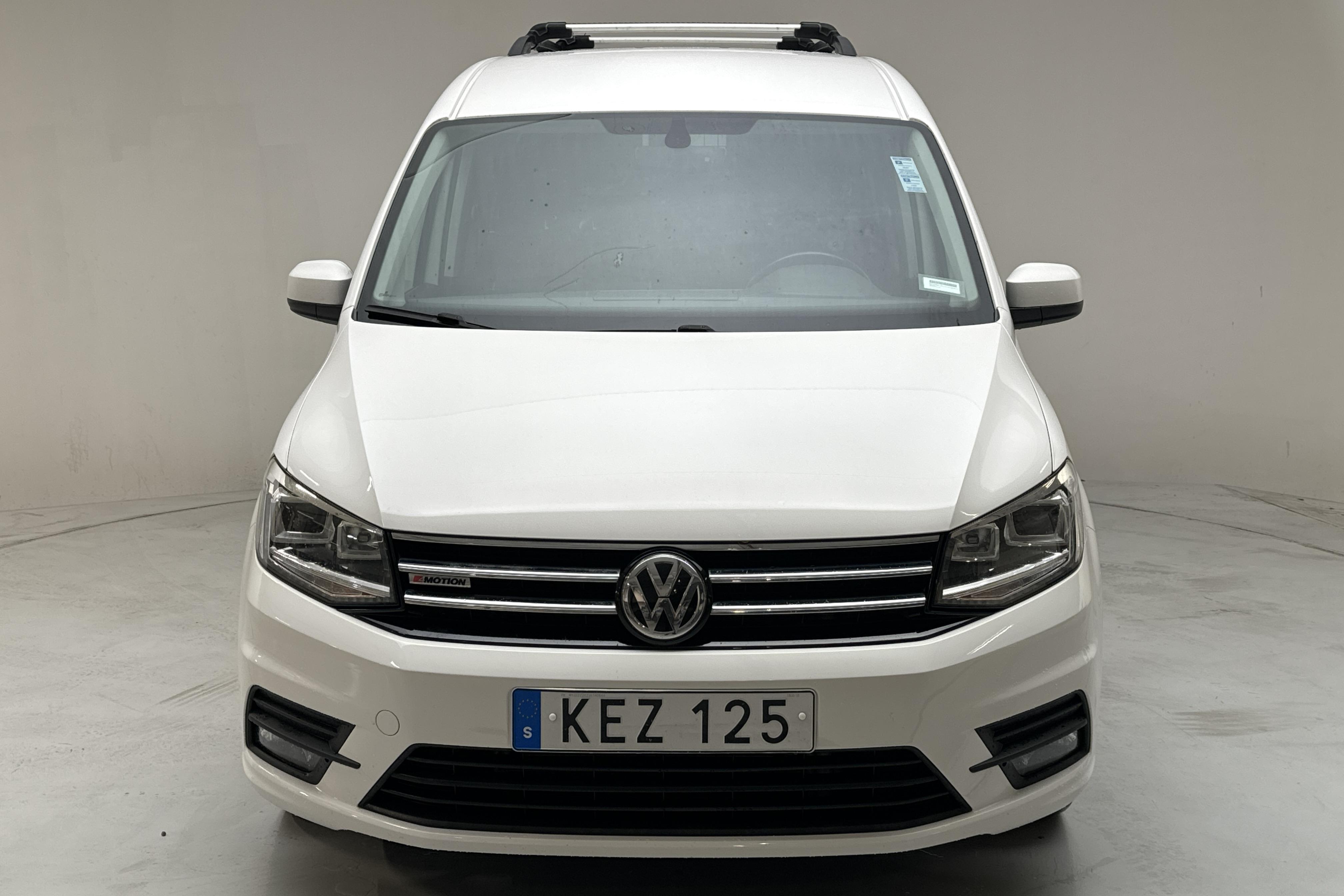 VW Caddy 2.0 TDI Maxi Life 4MOTION (150hk) - 148 800 km - Automatic - white - 2018