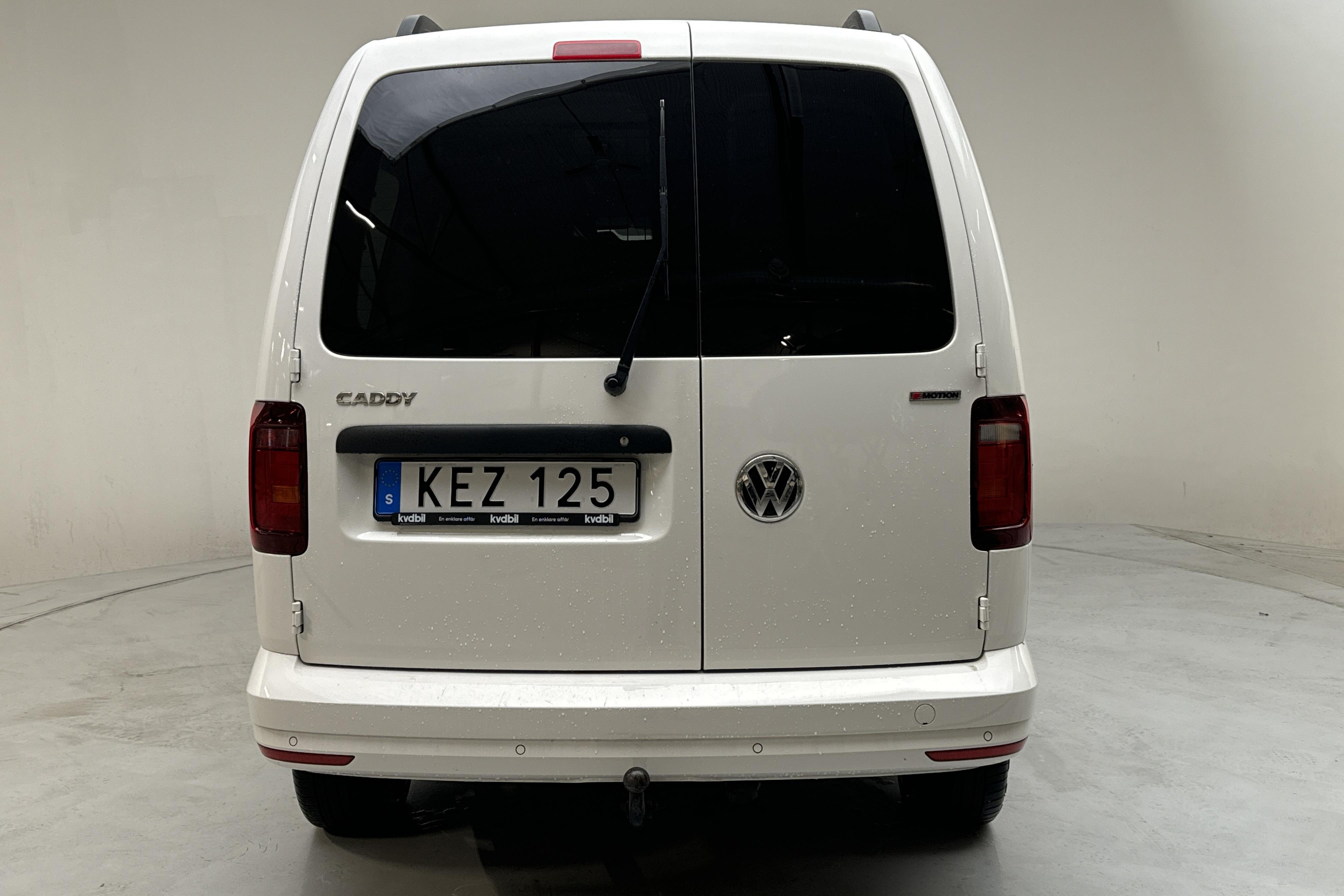 VW Caddy 2.0 TDI Maxi Life 4MOTION (150hk) - 148 800 km - Automatic - white - 2018