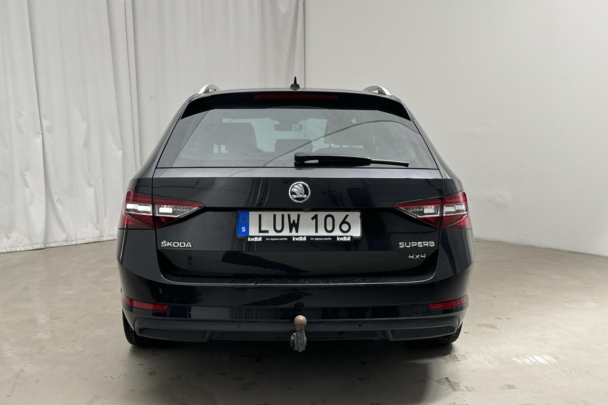 Skoda Superb 2.0 TDI 4x4 Kombi (190hk) - 110 020 km - Automatyczna - czarny - 2018