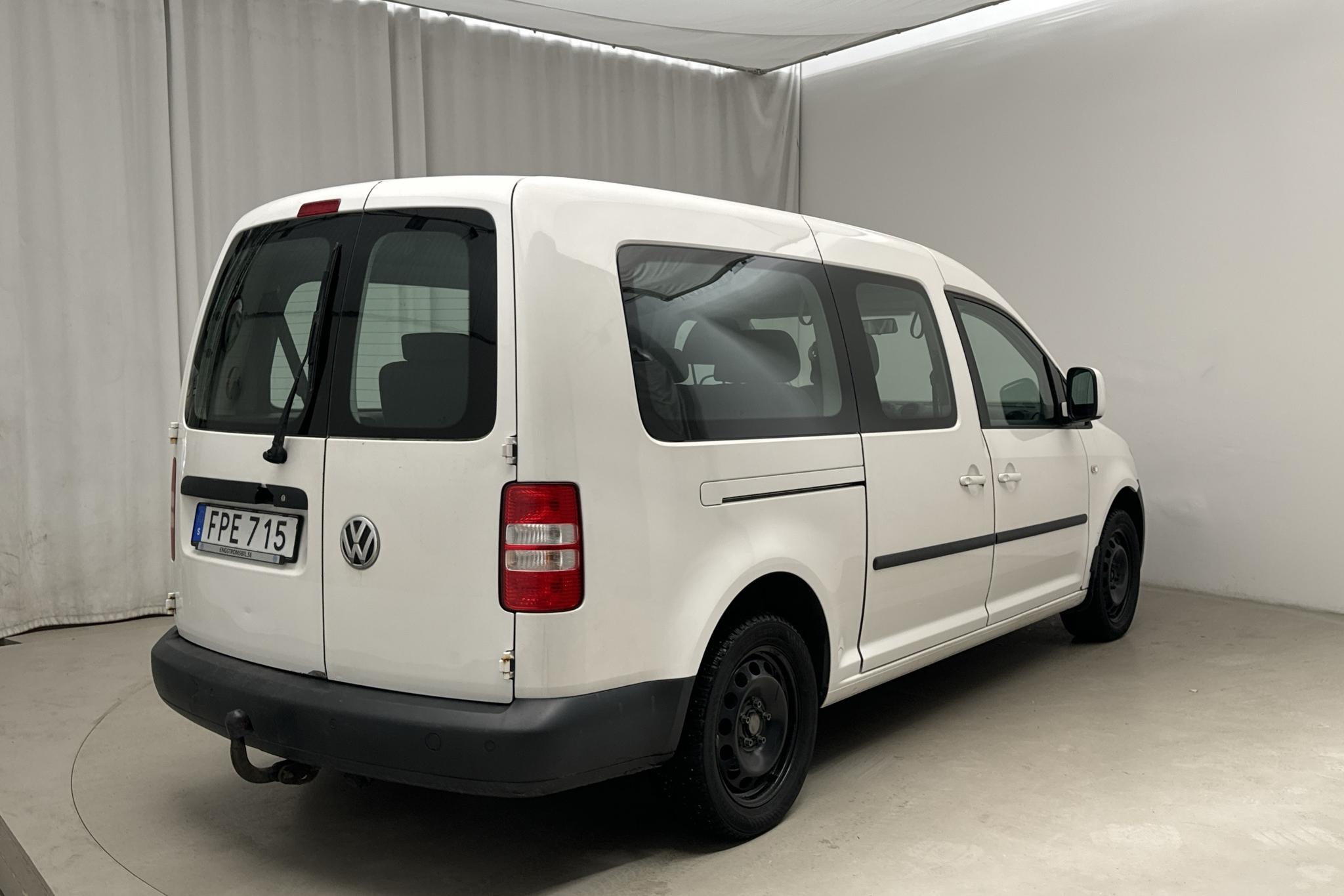 VW Caddy Maxi Life 1.6 TDI (102hk) - 13 374 mil - Manuell - vit - 2015