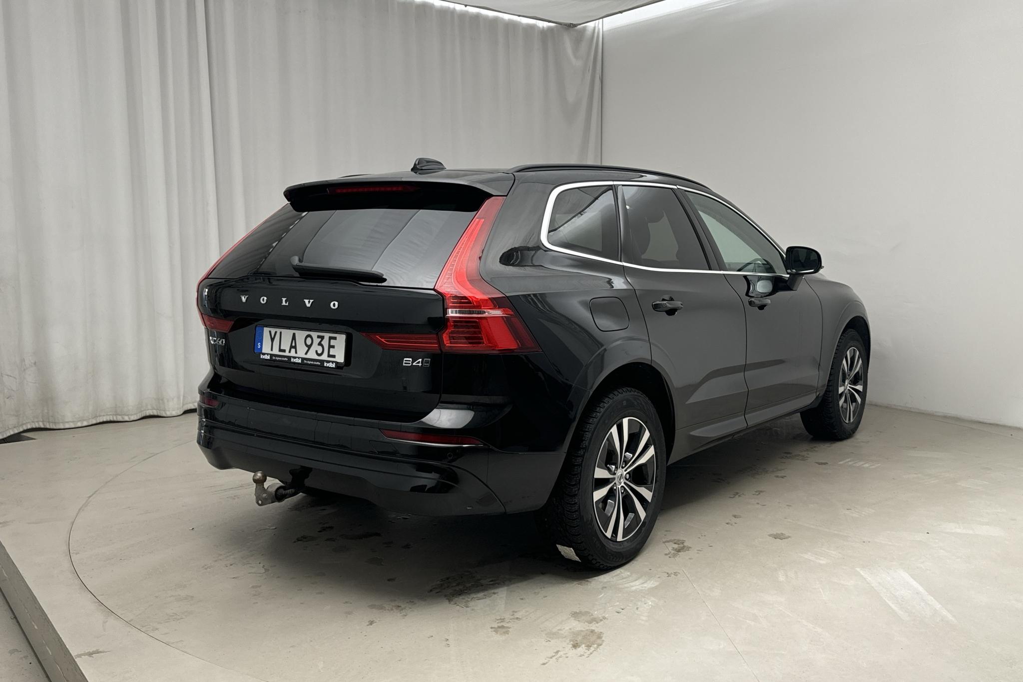 Volvo XC60 B4 AWD Mildhybrid, Diesel (197hk) - 107 200 km - Automatic - black - 2022