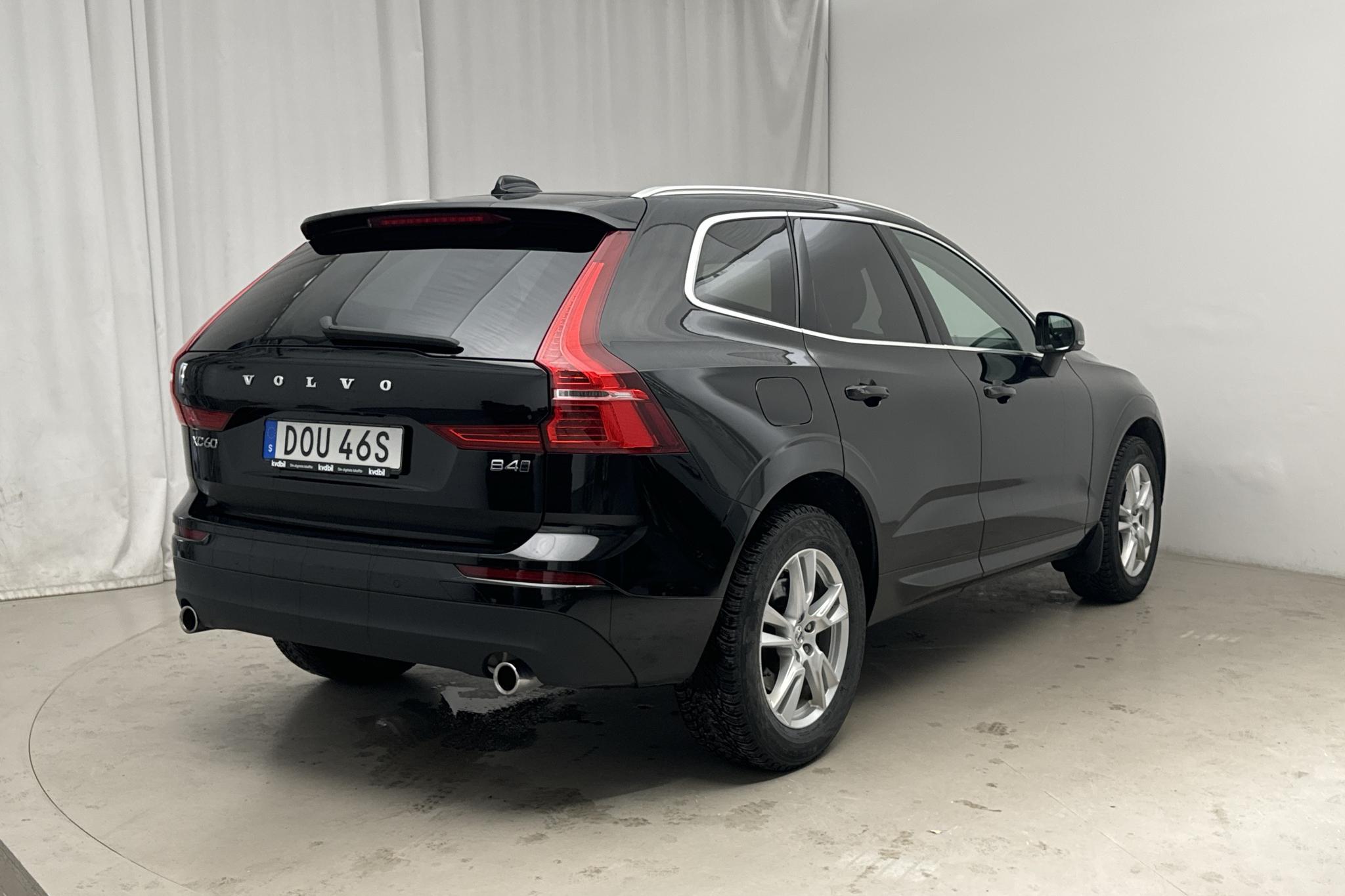 Volvo XC60 B4 AWD Mildhybrid, Diesel (197hk) - 8 133 mil - Automat - svart - 2020