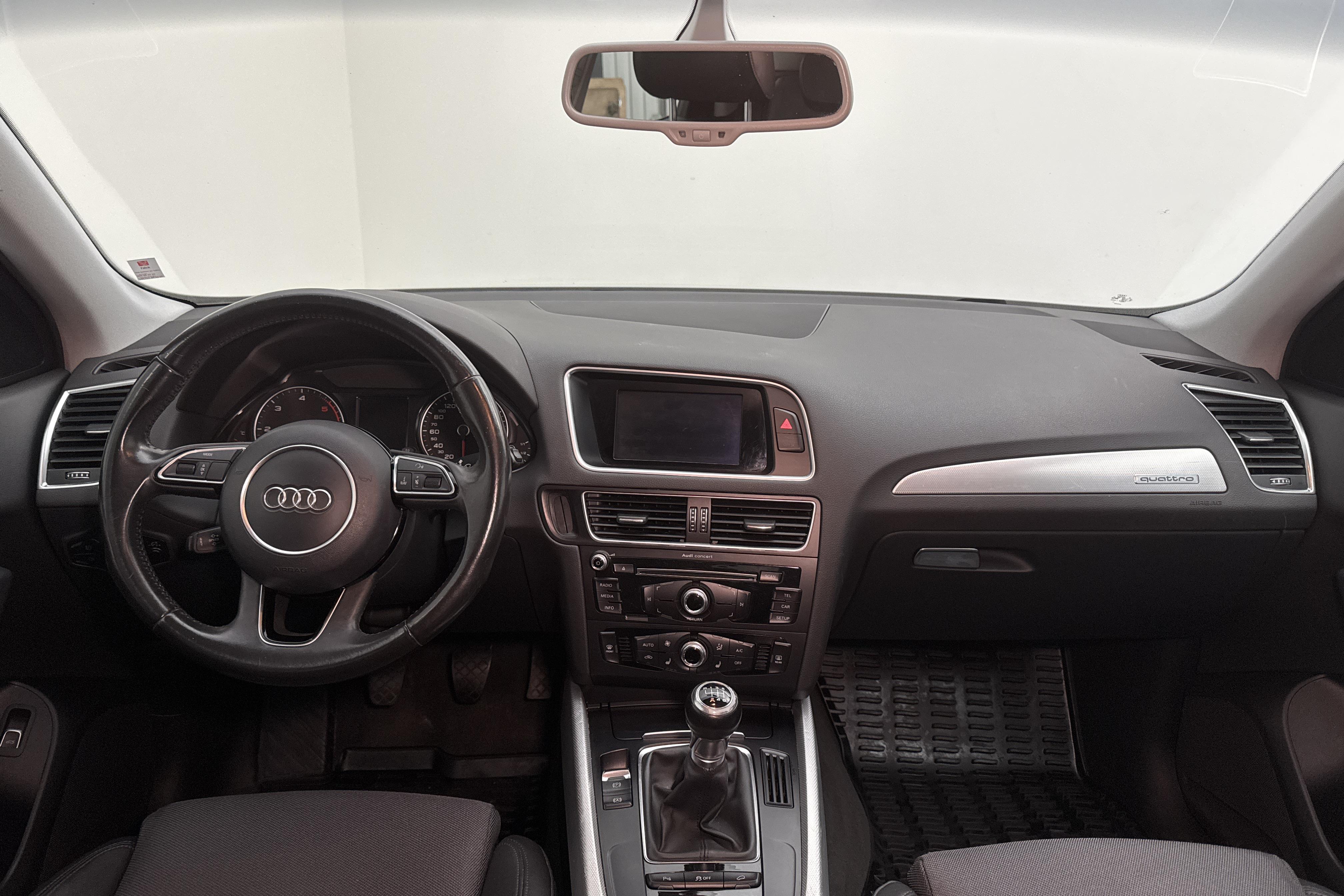 Audi Q5 2.0 TDI clean diesel quattro (150hk) - 139 470 km - Käsitsi - hõbe - 2016