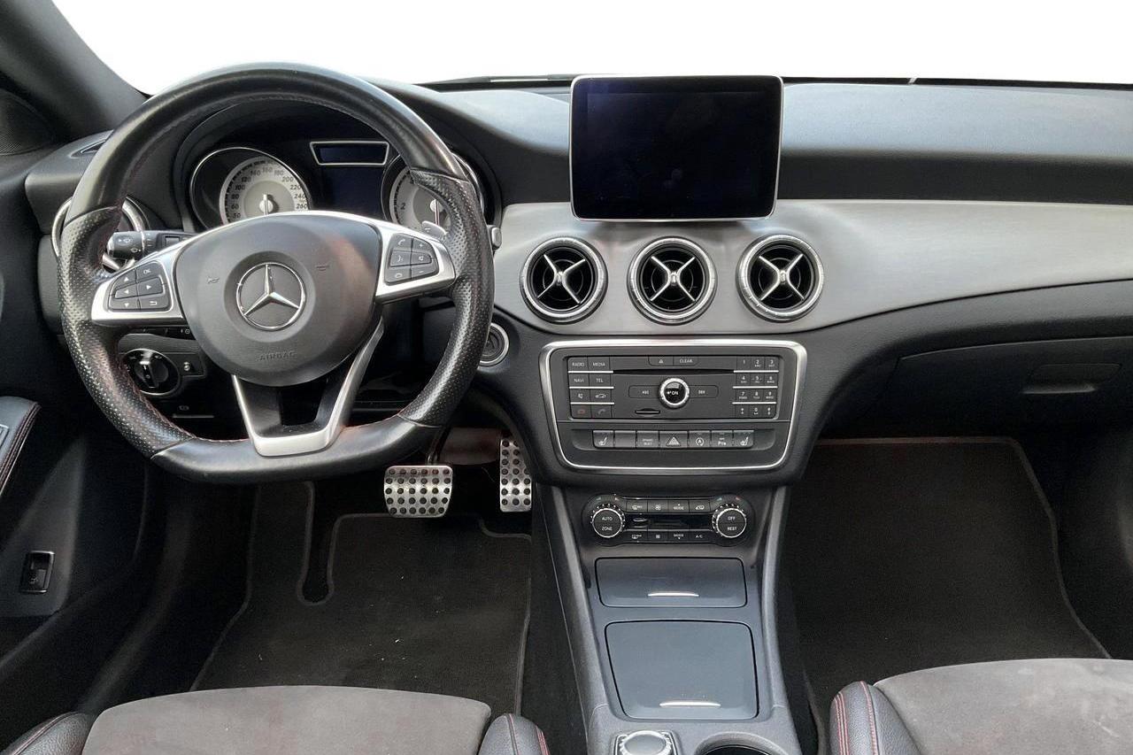 Mercedes CLA 220 d Shooting Brake (177hk) - 222 540 km - Automatic - white - 2016