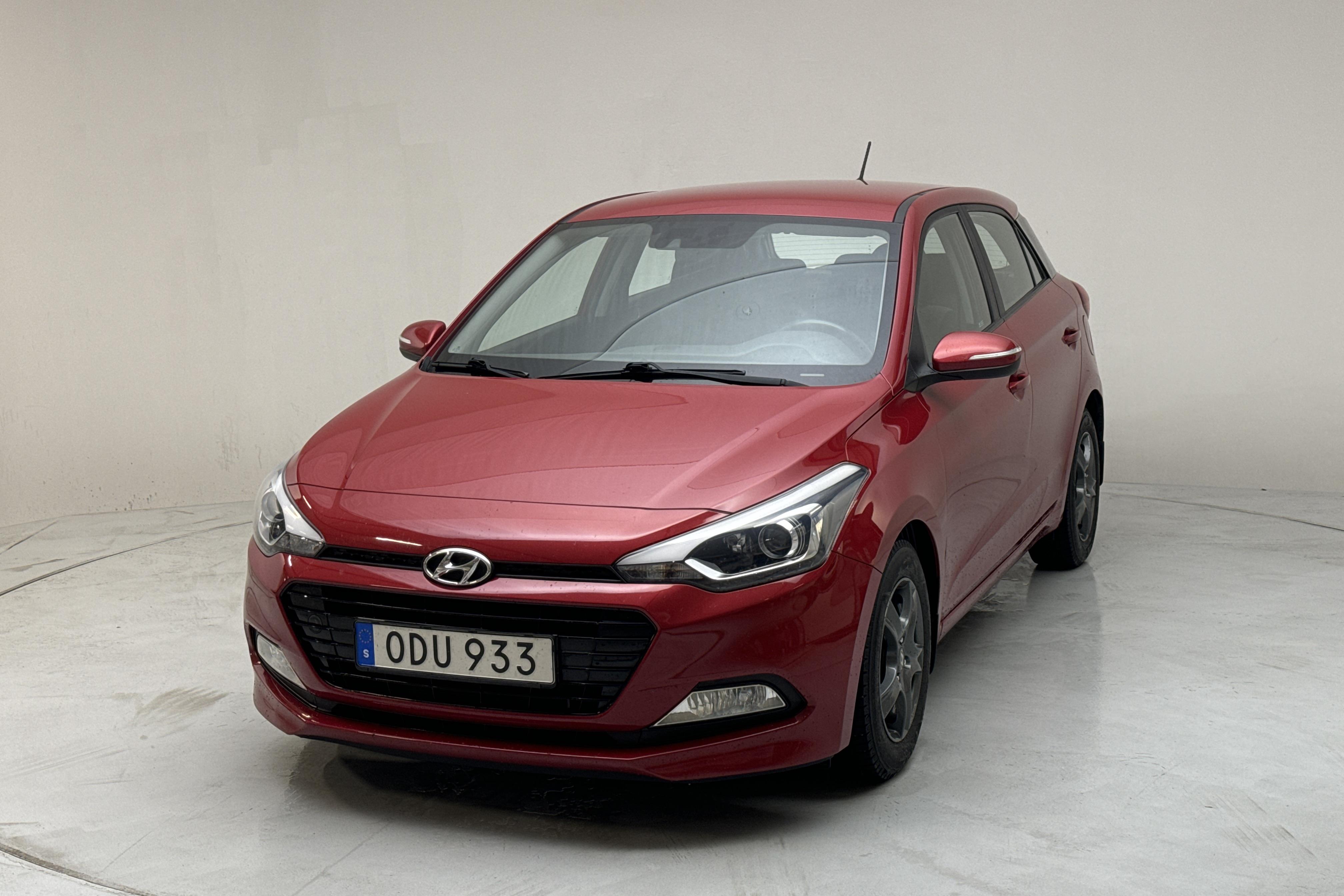 Hyundai i20 1.0t (100hk) - 71 520 km - Manual - red - 2017