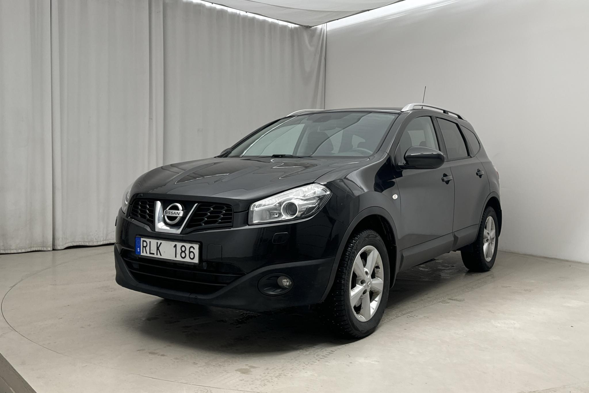 Nissan Qashqai+2 2.0 4x4 (140hk) - 19 725 mil - Manuell - svart - 2010