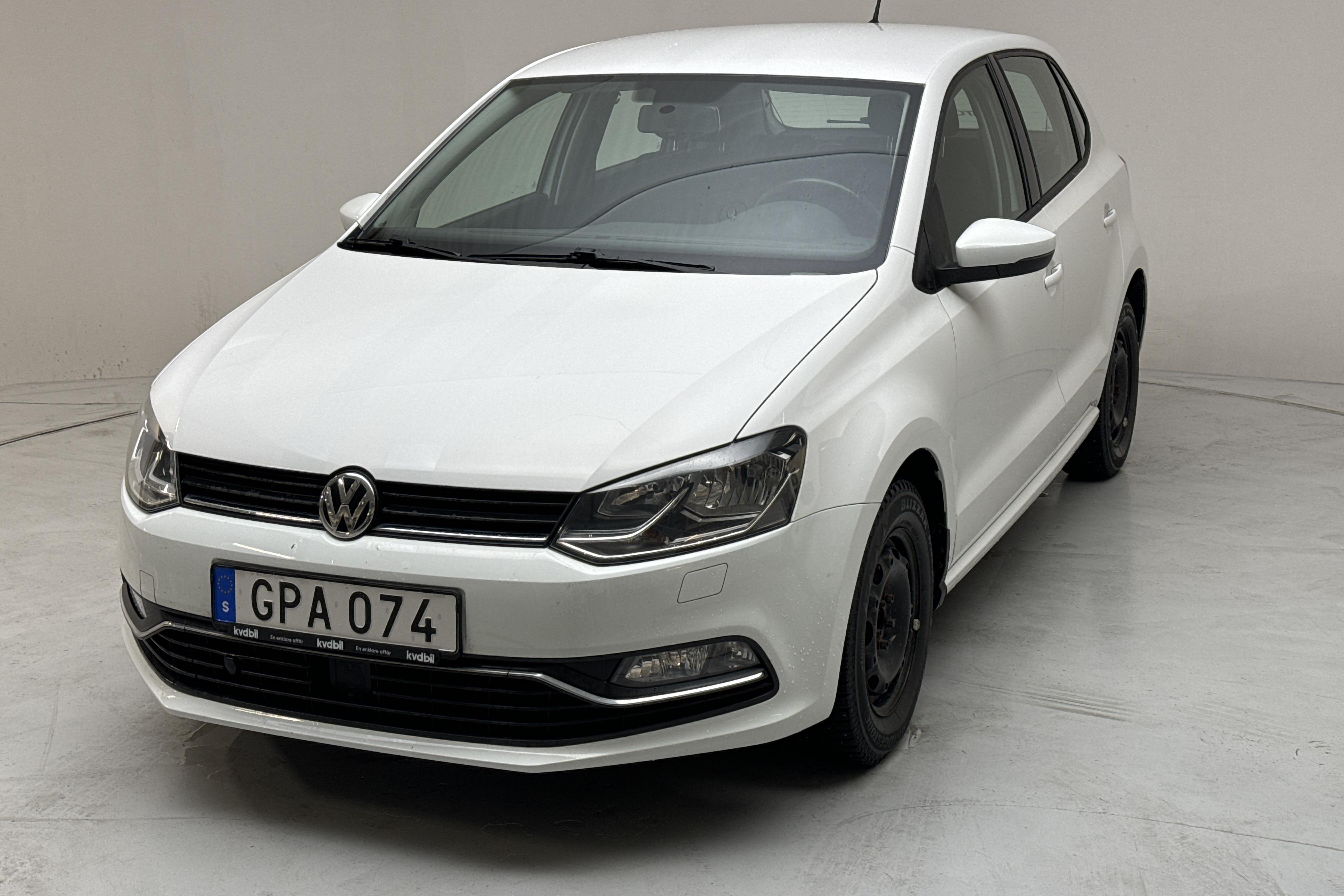 VW Polo 1.4 TDI 5dr (90hk) - 48 710 km - Manualna - biały - 2015