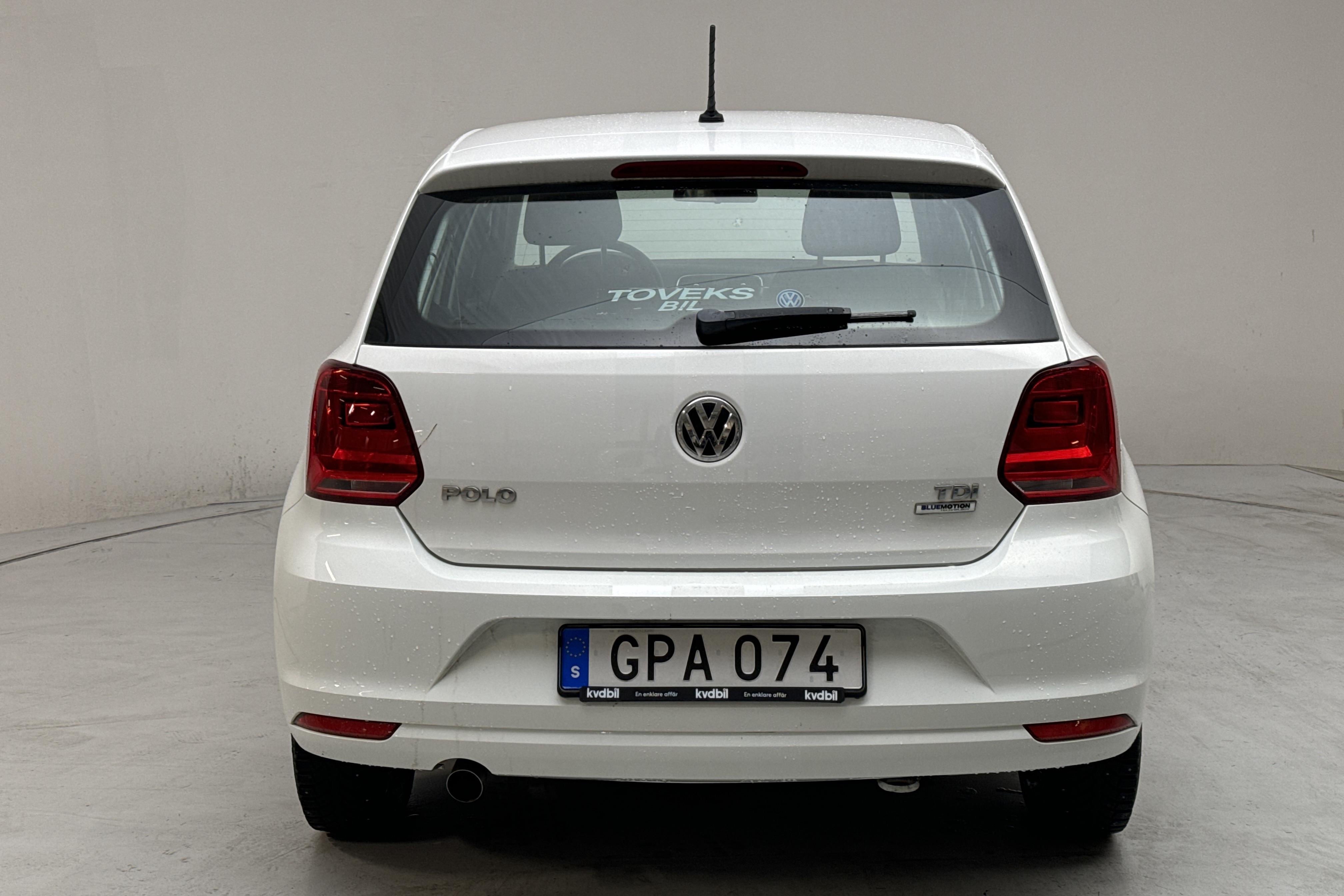 VW Polo 1.4 TDI 5dr (90hk) - 48 710 km - Manualna - biały - 2015