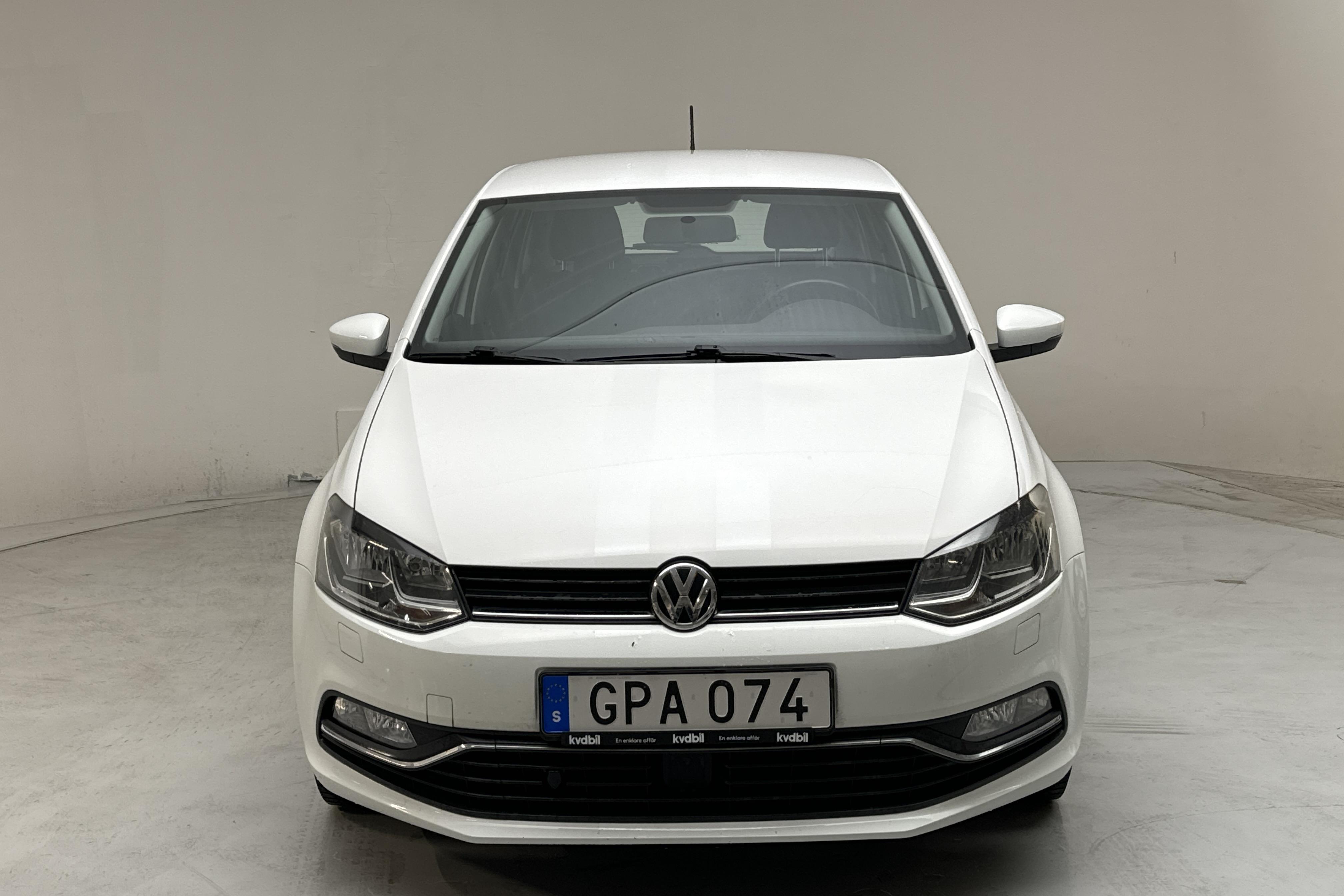 VW Polo 1.4 TDI 5dr (90hk) - 48 710 km - Manualna - biały - 2015