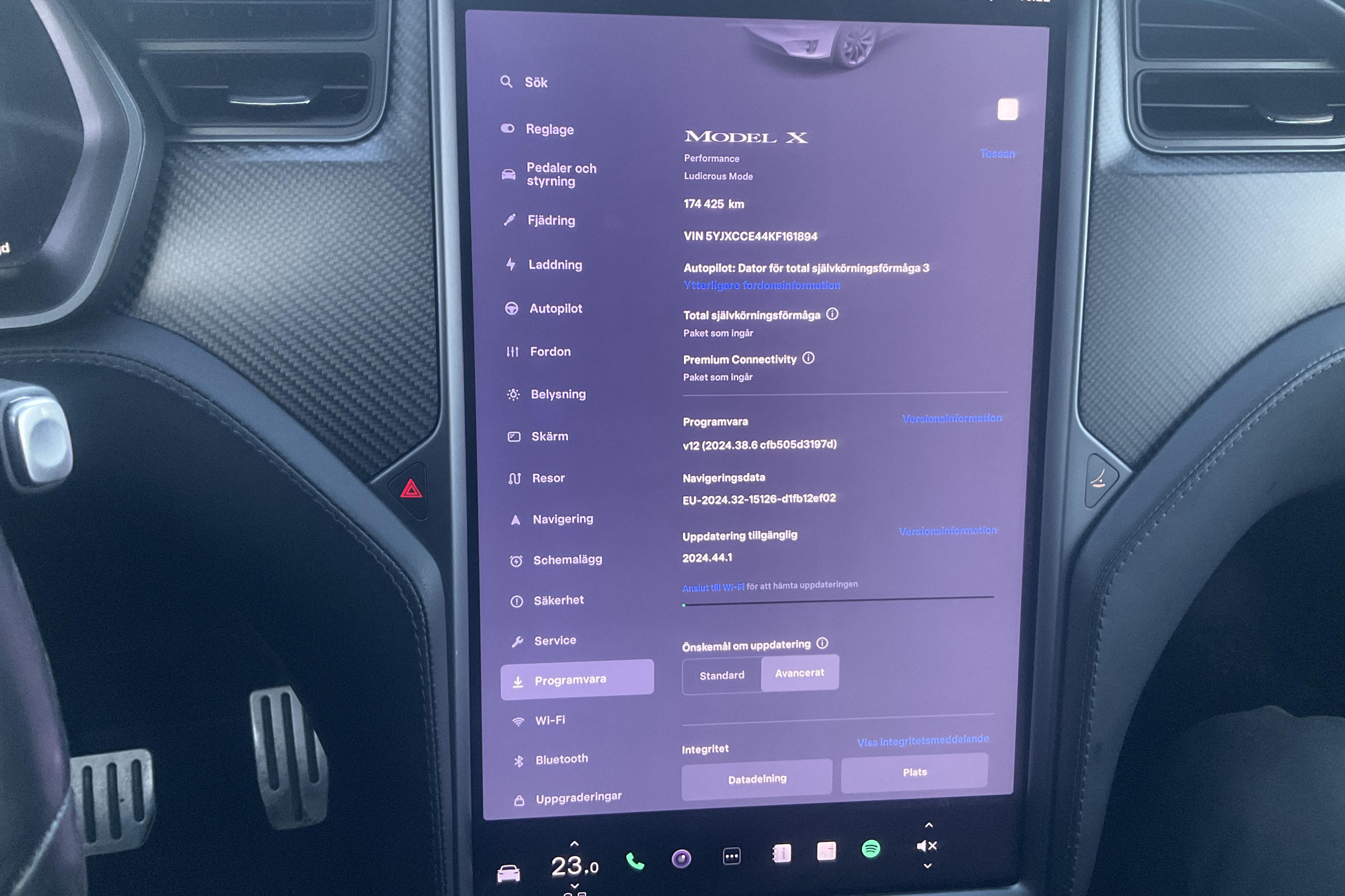 Tesla Model X Dual Motor Performance AWD - 17 441 mil - Automat - vit - 2019