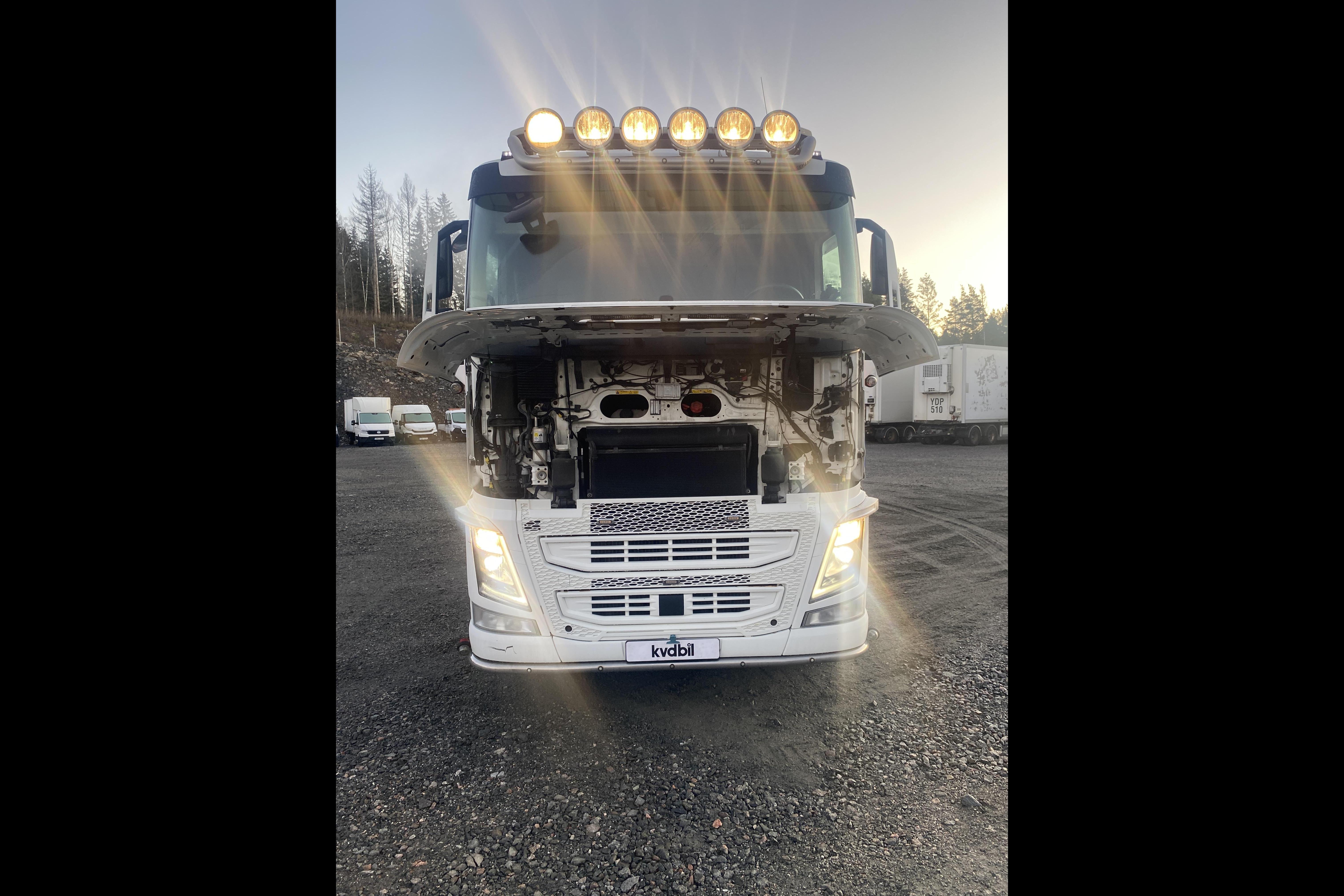 VOLVO FH510 - 344 351 km - Automaattinen - valkoinen - 2017