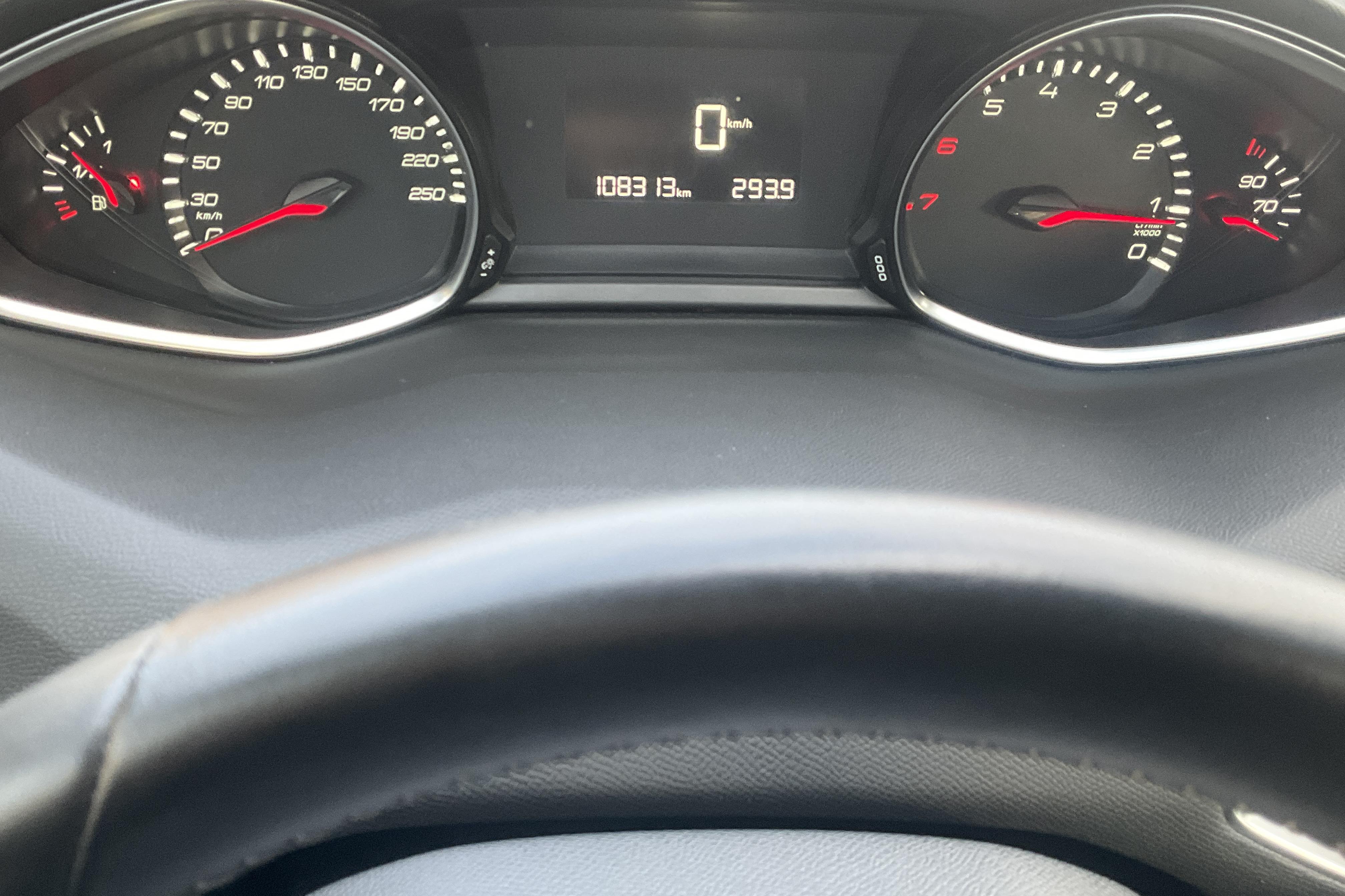 Peugeot 308 1.6 Turbo (125hk) - 108 310 km - Manualna - szary - 2014