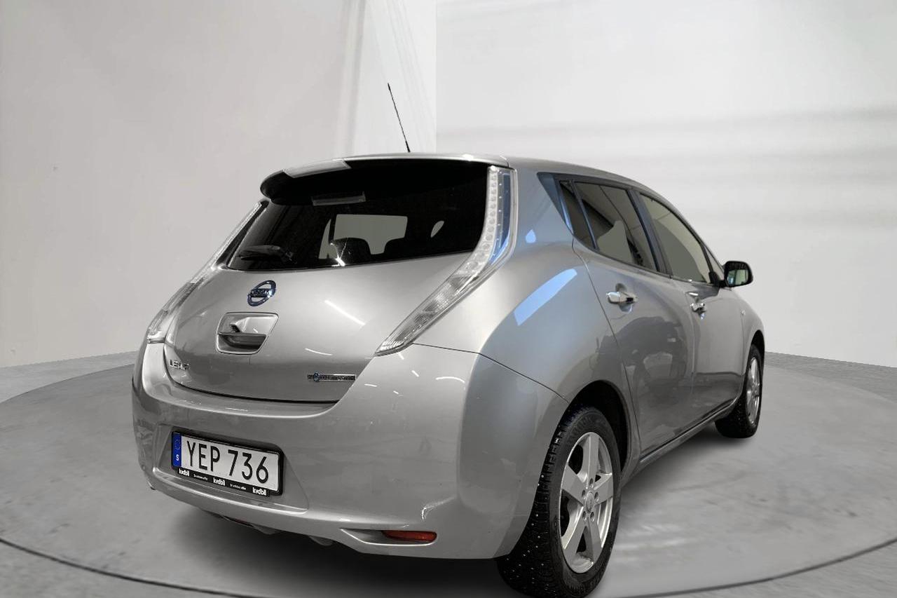 Nissan LEAF 5dr (109hk) - 9 456 mil - Automat - silver - 2016