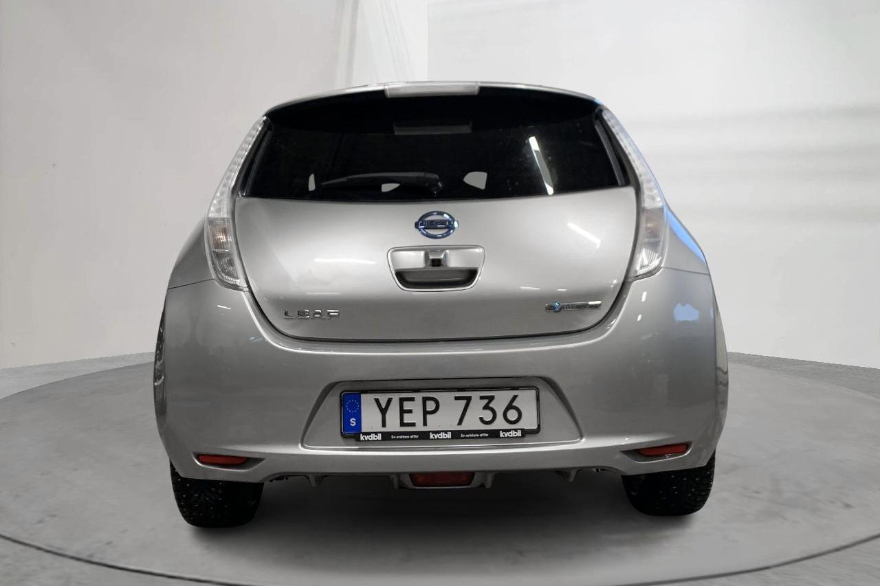 Nissan LEAF 5dr (109hk) - 9 456 mil - Automat - silver - 2016